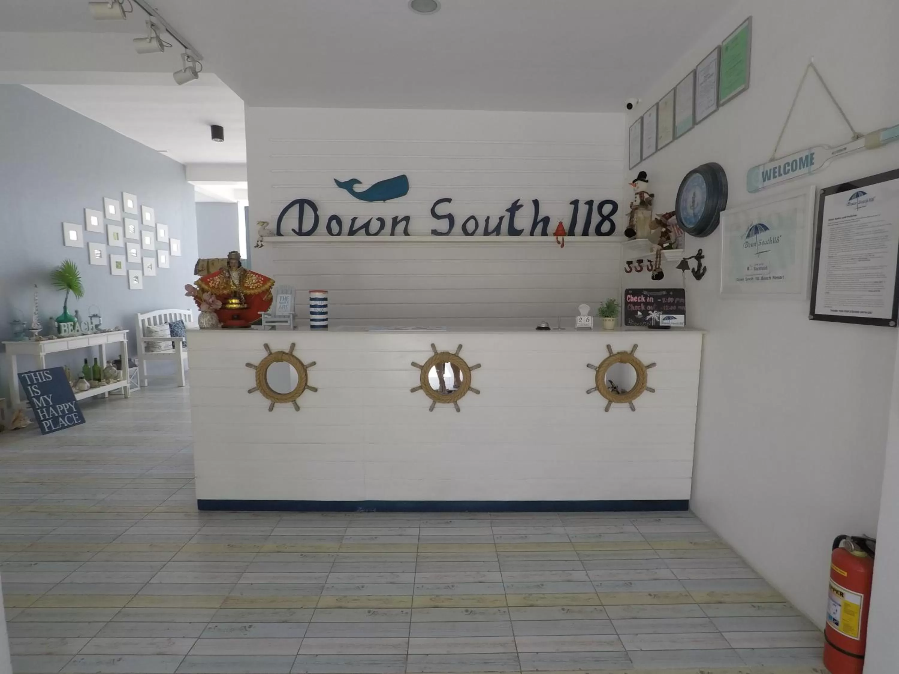 Lobby or reception in Down South 118 Beach Resort
