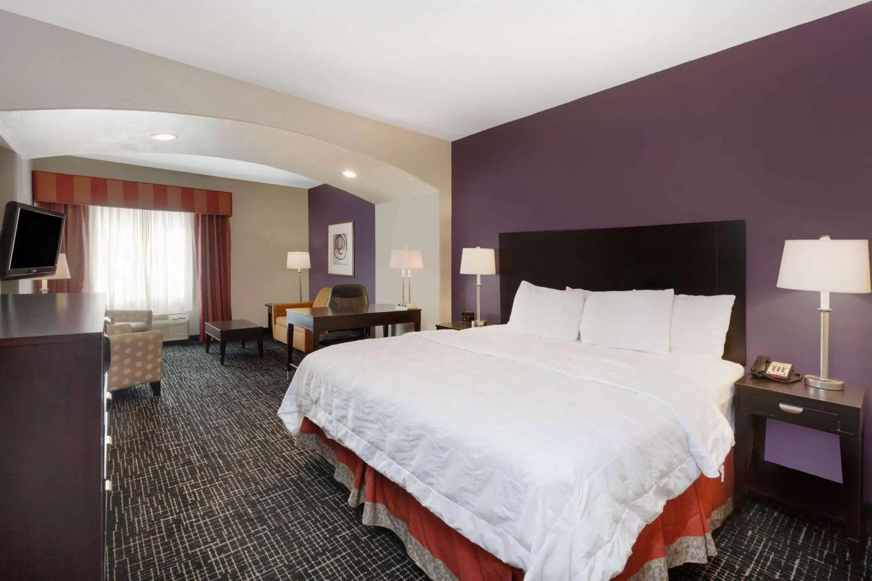 Executive King Room in La Quinta by Wyndham Lumberton Executive King Room in La Quinta by Wyndham Lumberton