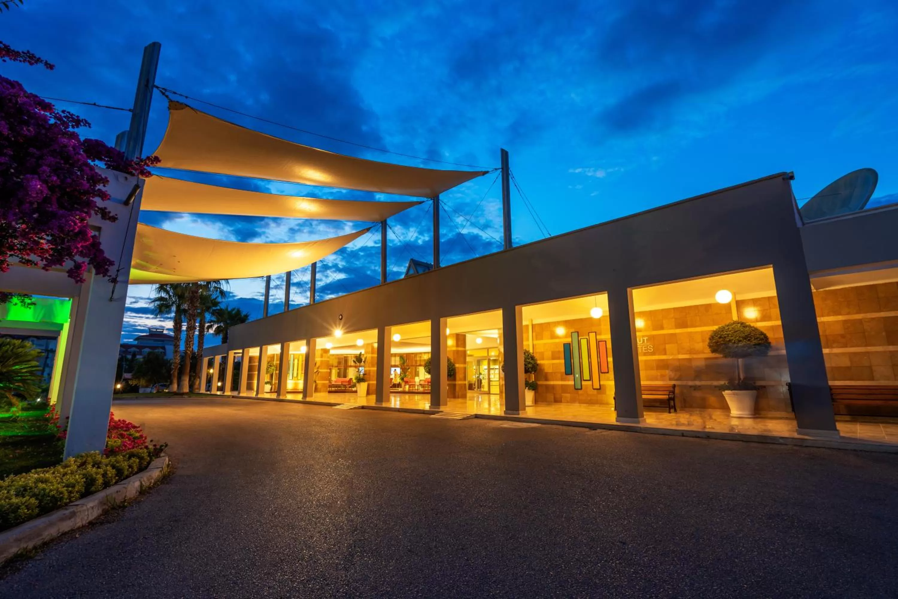 Property building in Barut B Suites