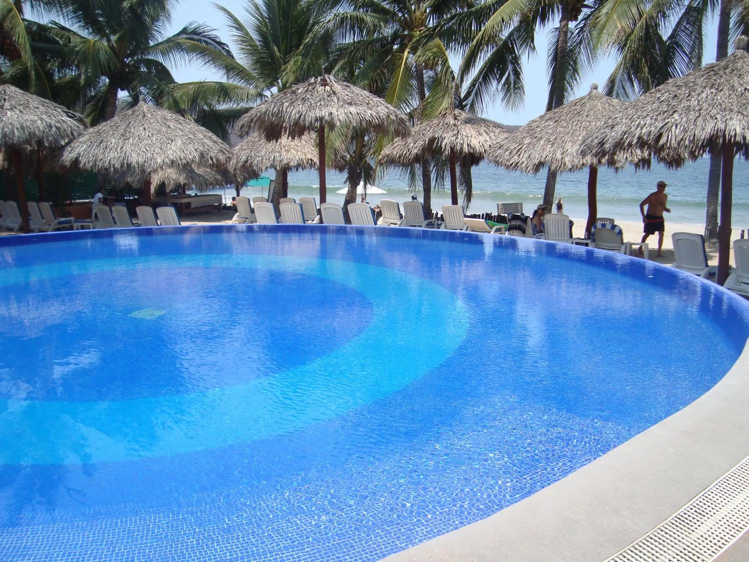 Swimming pool in Hotel Villa Mexicana