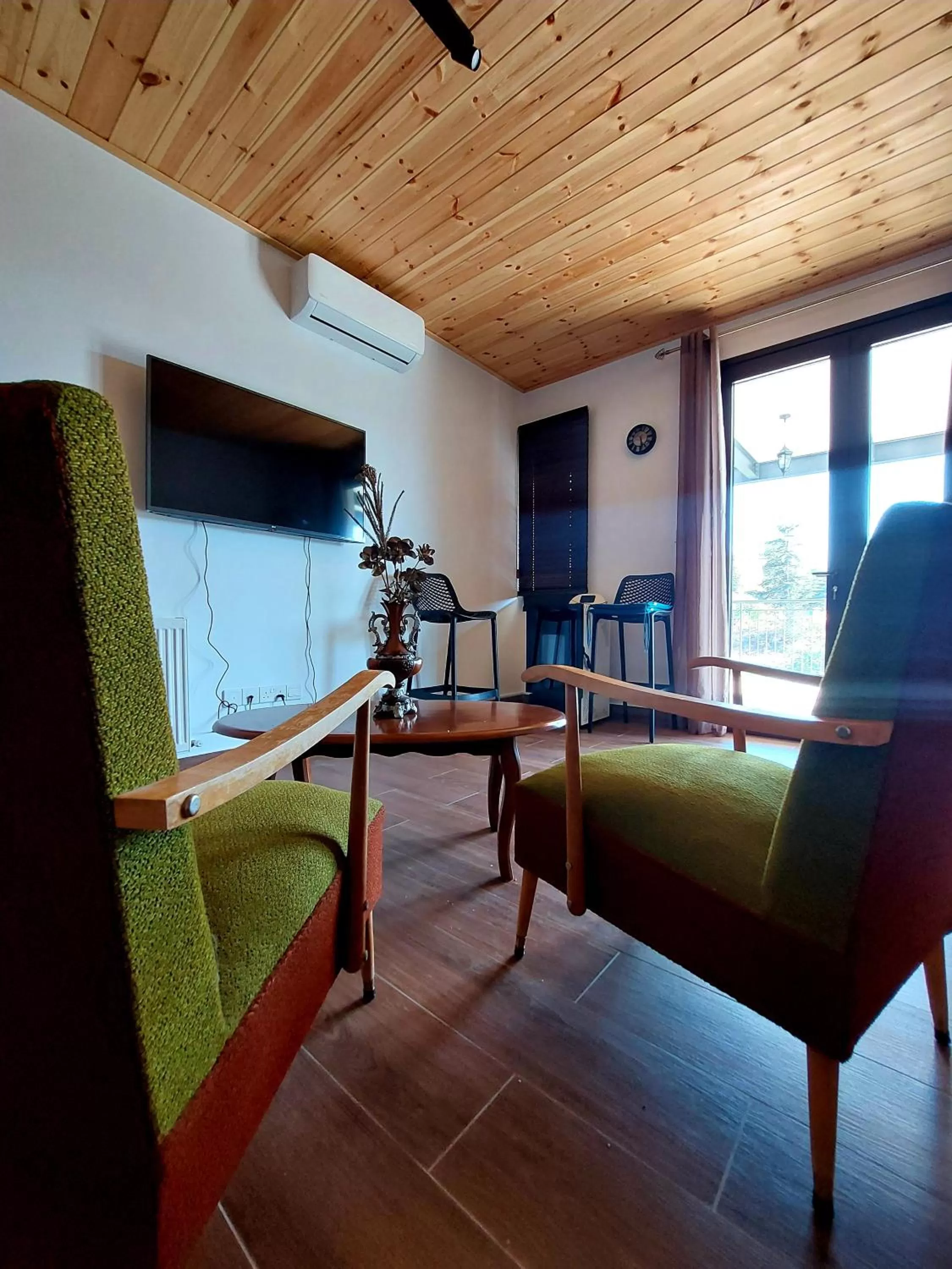 Agros Green Valley Suites