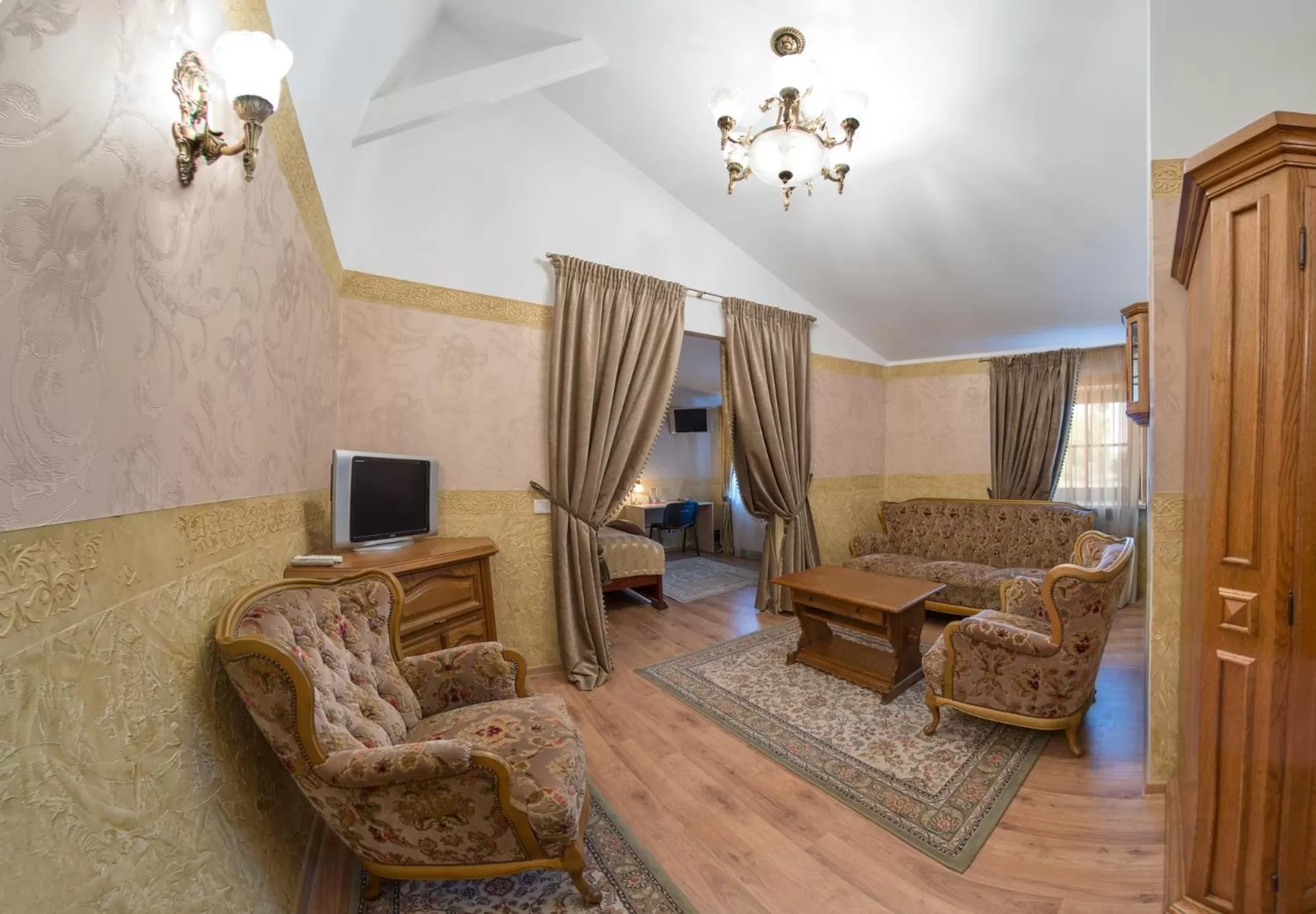 Seating Area in Hotel - Bar Grafaite