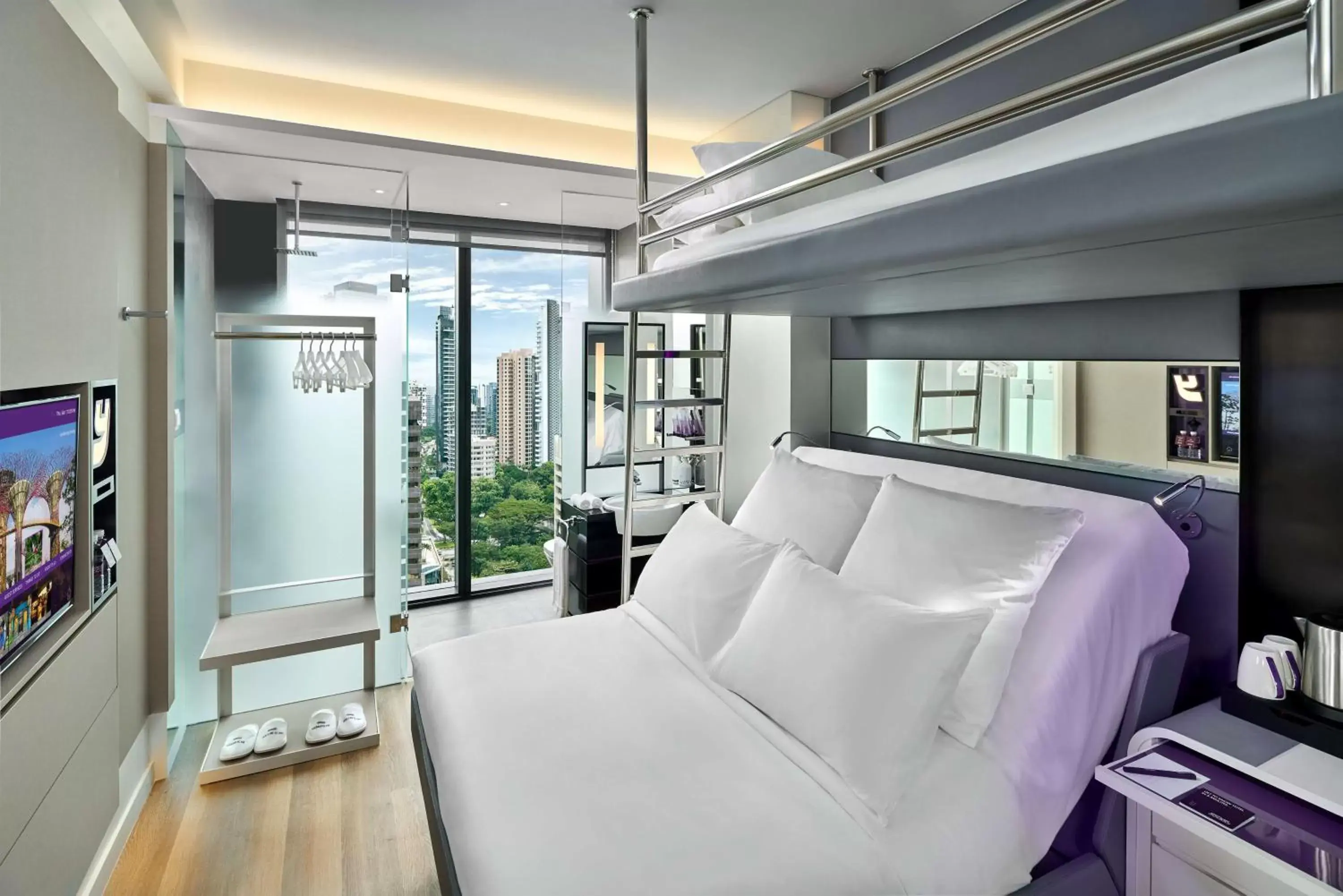 Premium Triple with View in YOTEL Singapore Orchard Road Premium Triple with View in YOTEL Singapore Orchard Road