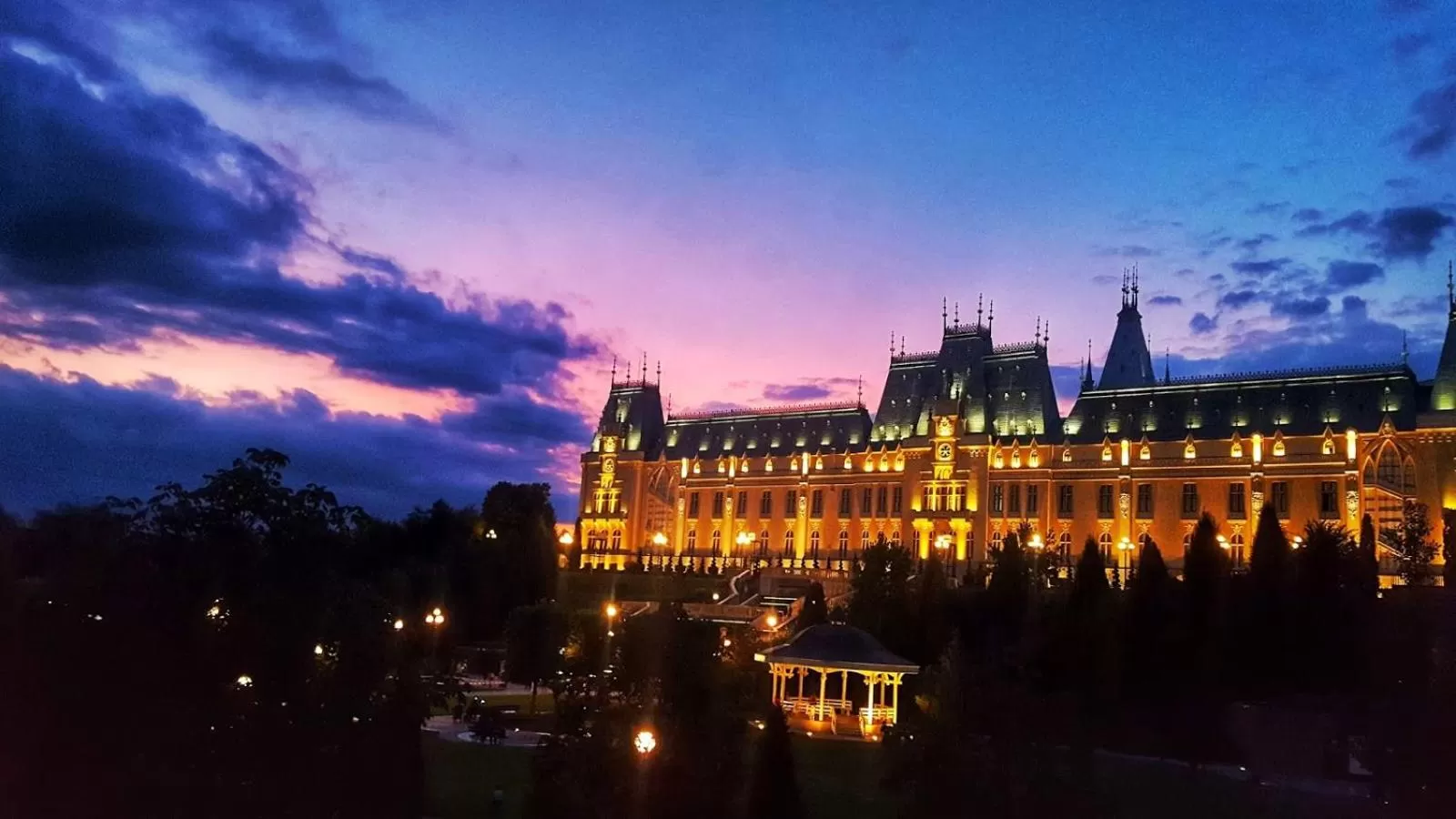 Nearby landmark, Property Building in Terrace Suites Iasi