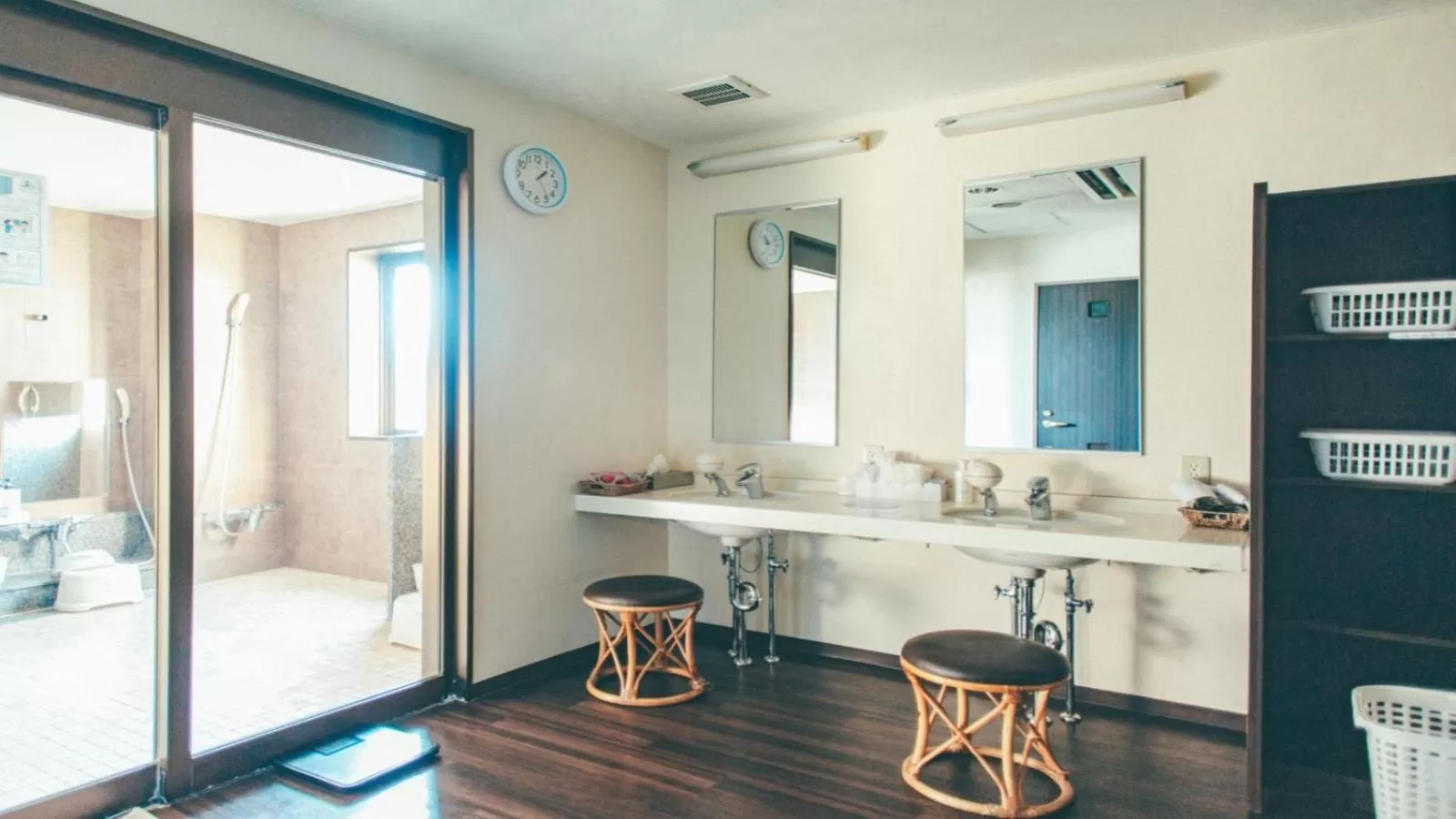 Public Bath in Kuretake-Inn Kikugawa I.C.