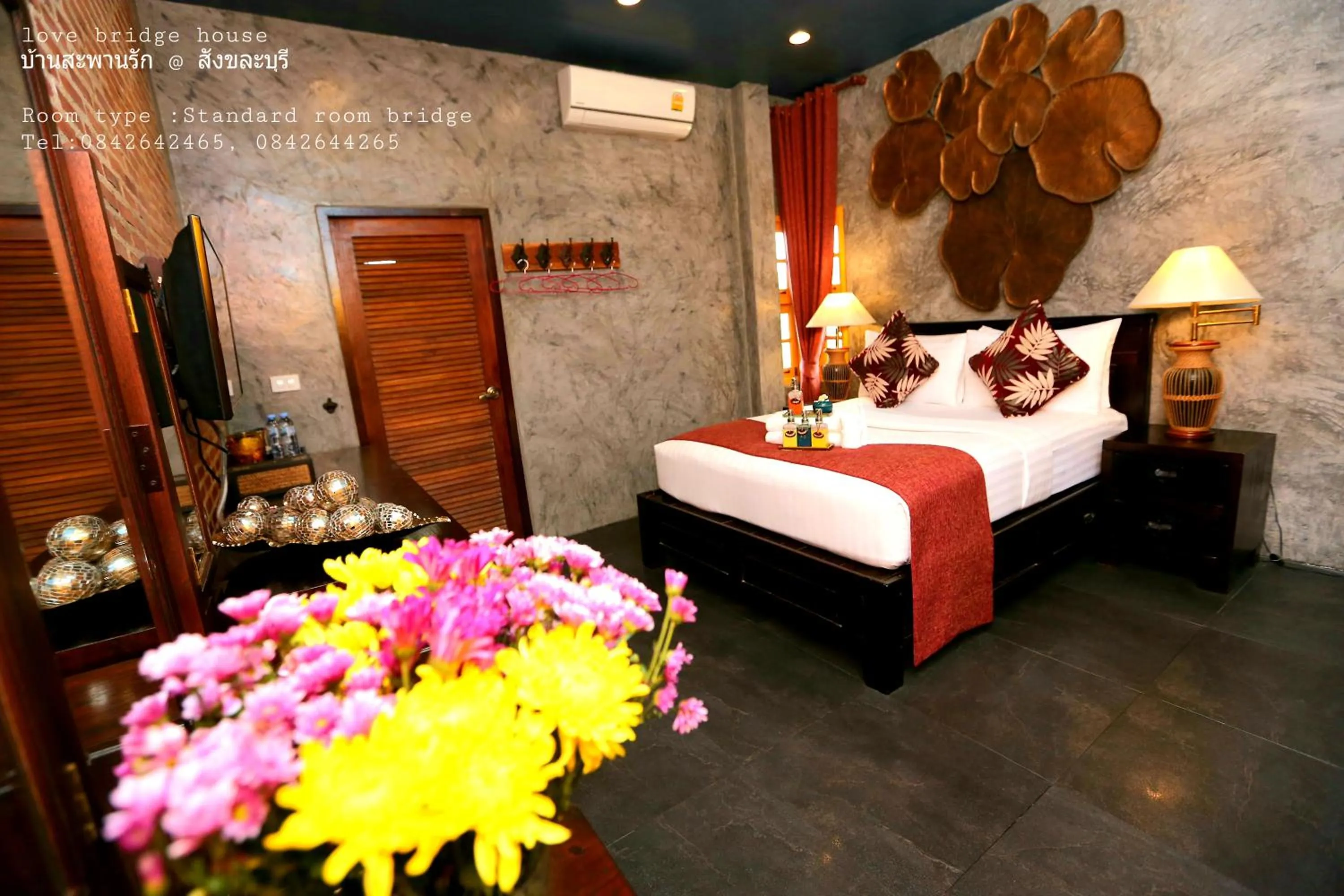 Bed in Love Bridge House บ้านสะพานรัก