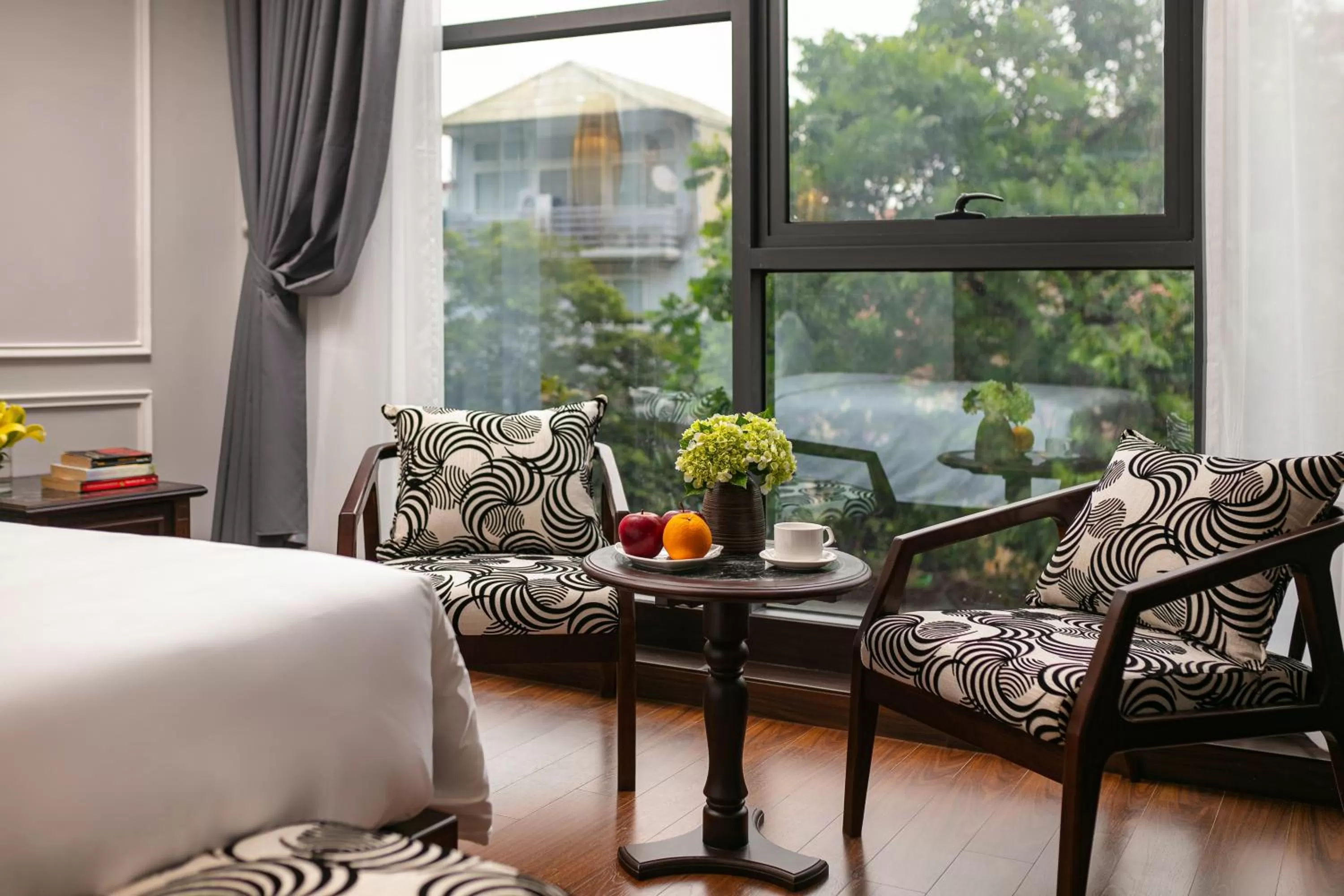 Seating area in Salute Premium Hotel & Spa