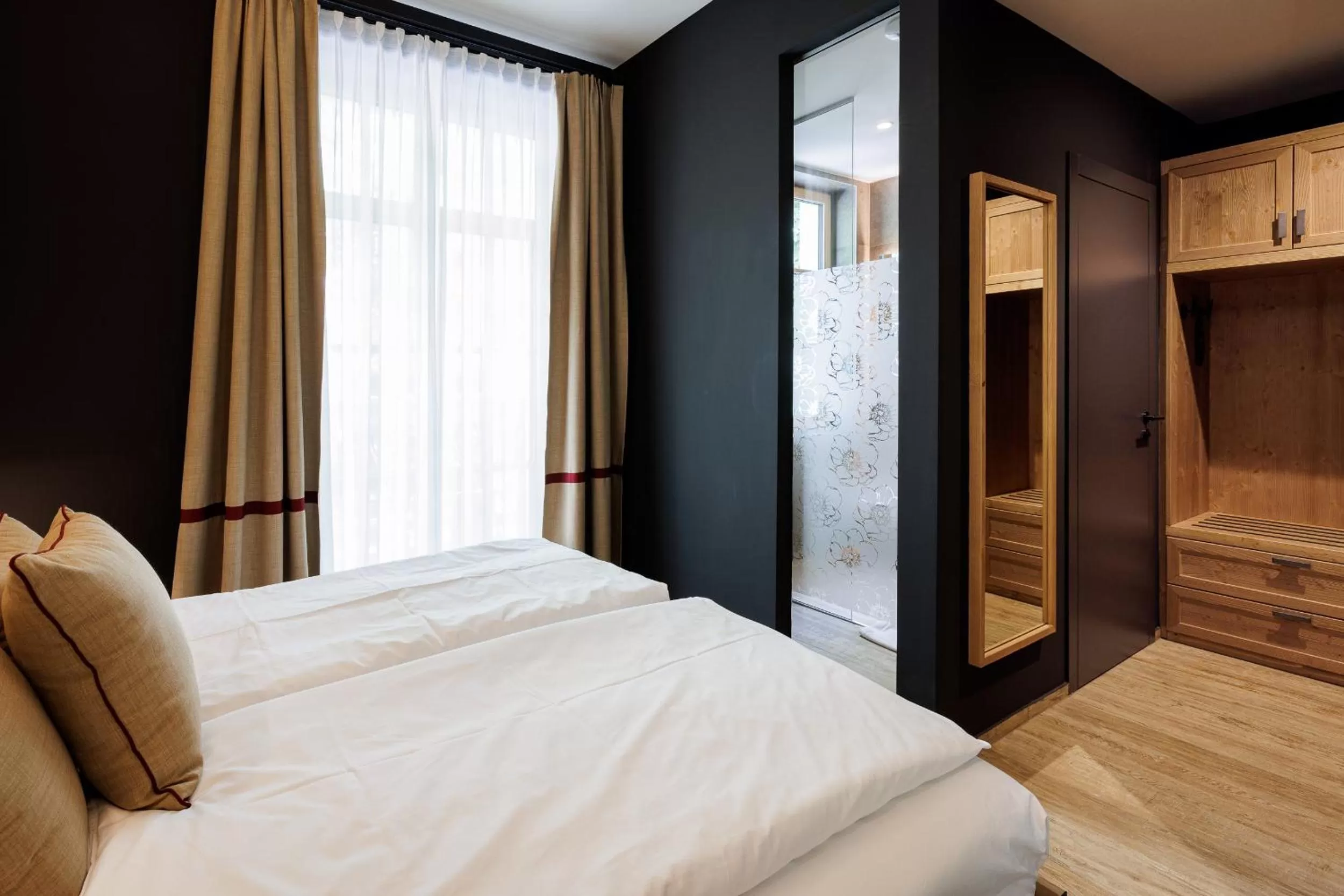 Bed in Boutique Hotel Sunrose 7 - Gourmet & SPA