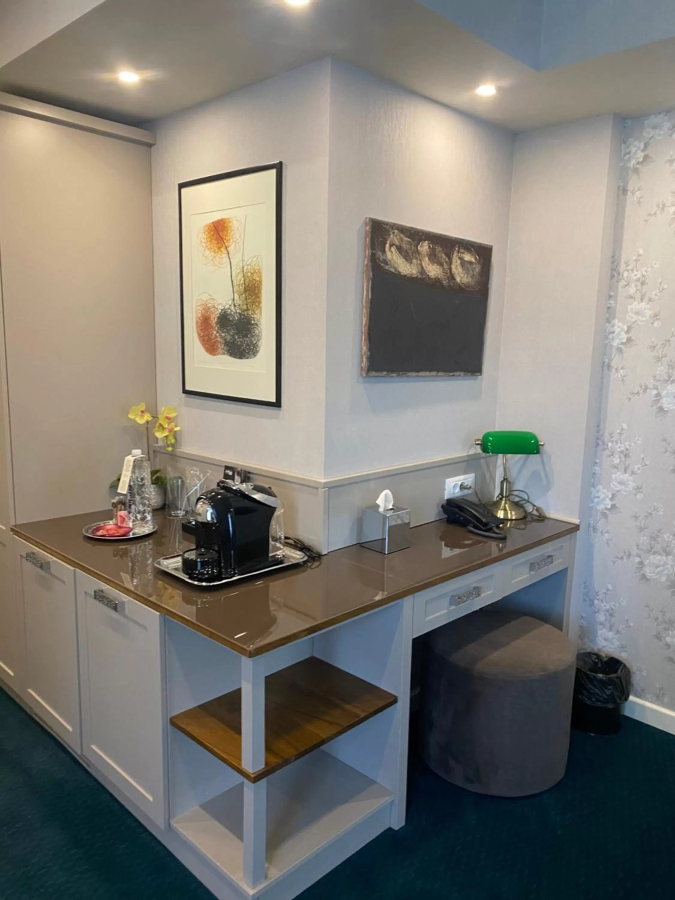 Coffee/tea facilities in Hotel Residence Promenade