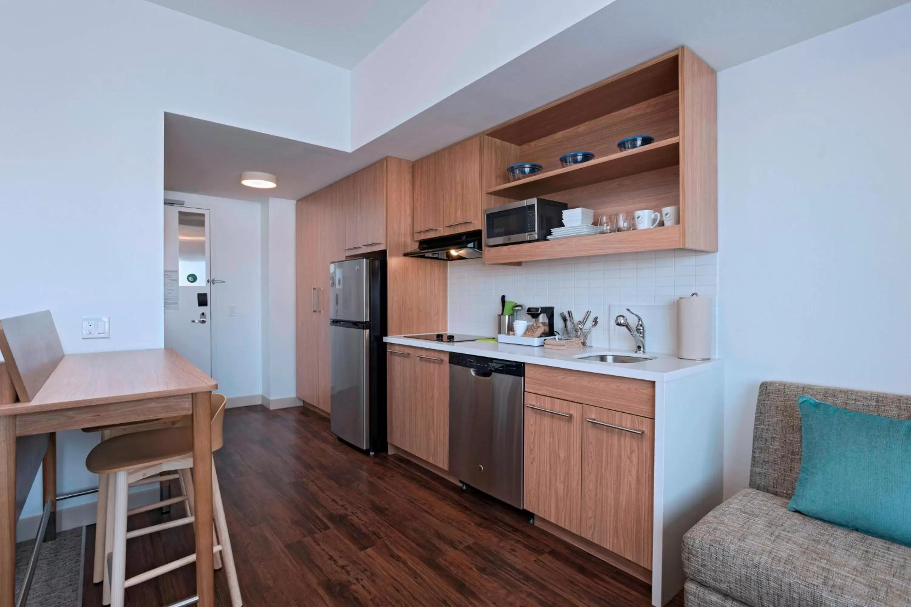 Kitchen or kitchenette in Element Palmdale