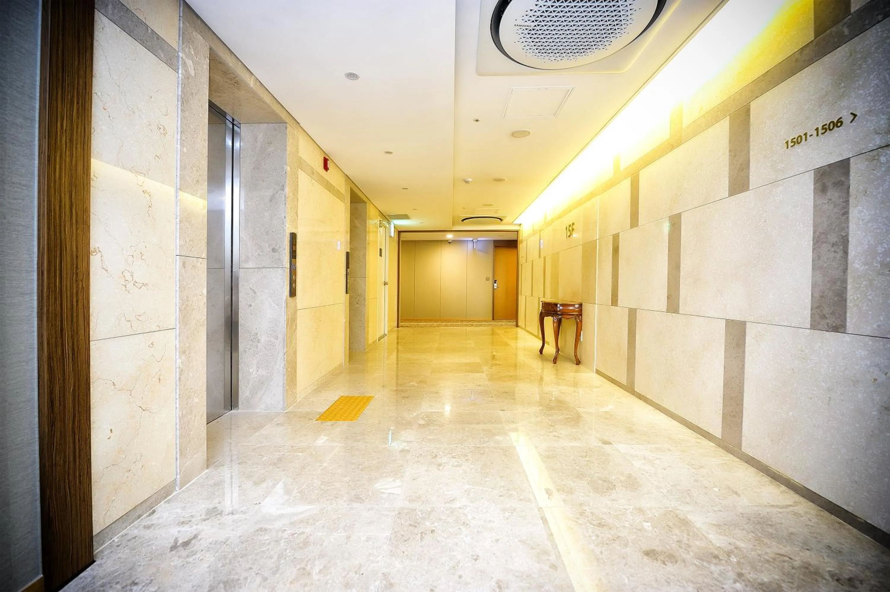 Property building in The Recenz Dongdaemun Hotel