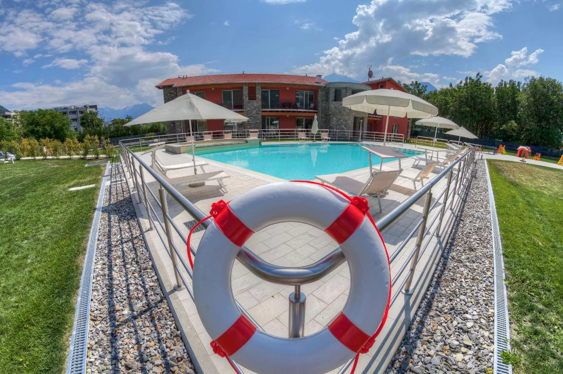 Day in Residence Villa Paradiso