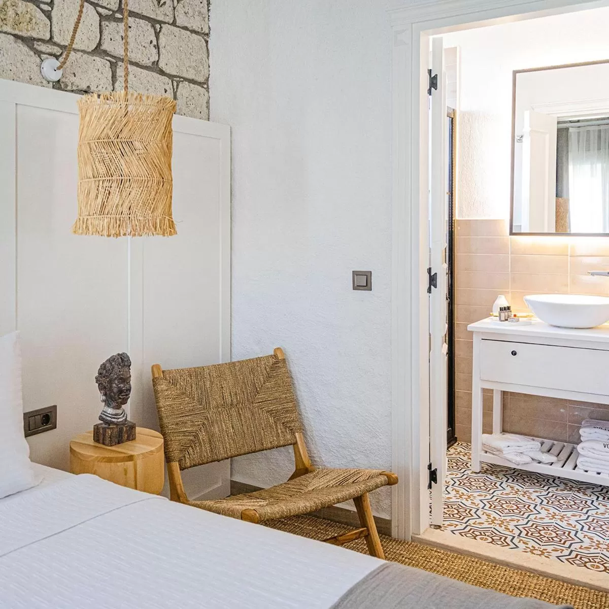 Massage, Bed in Voger Alaçatı Silence