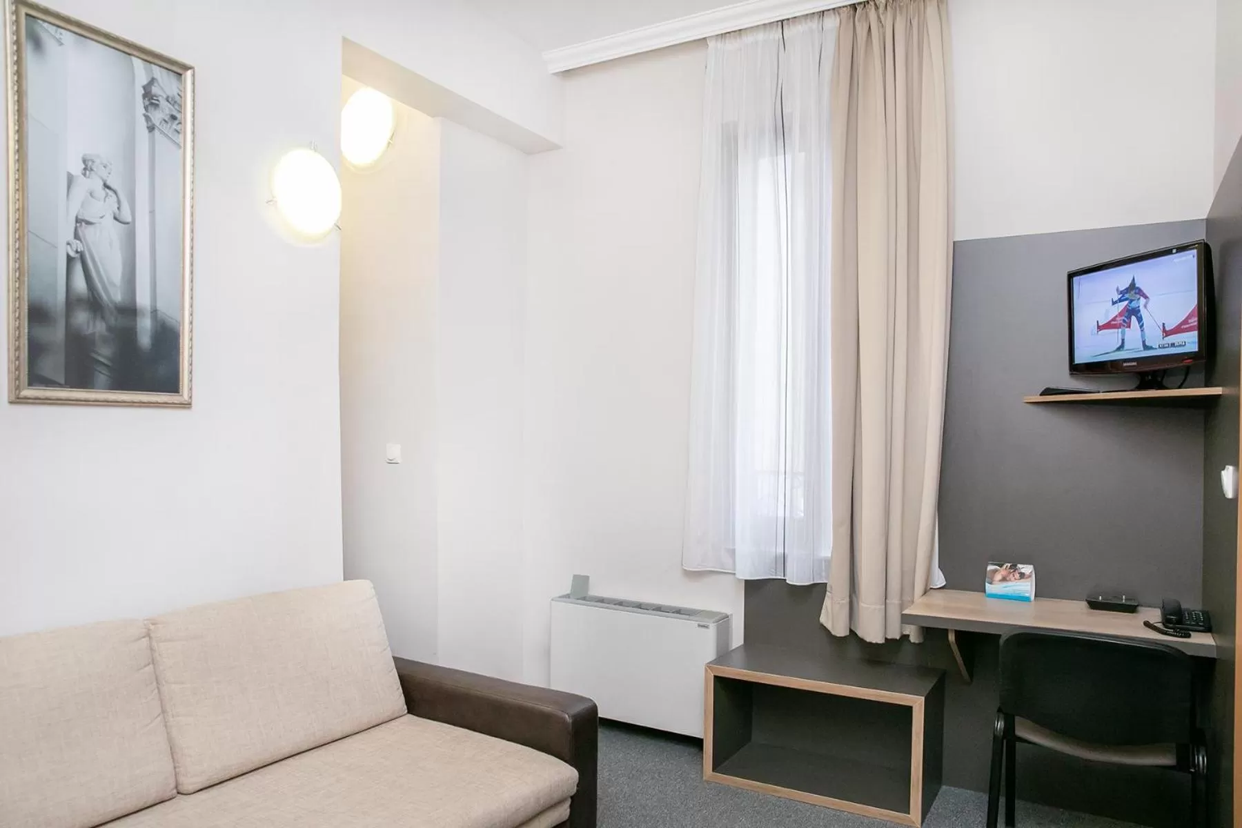 TV and multimedia in Hotel Niky