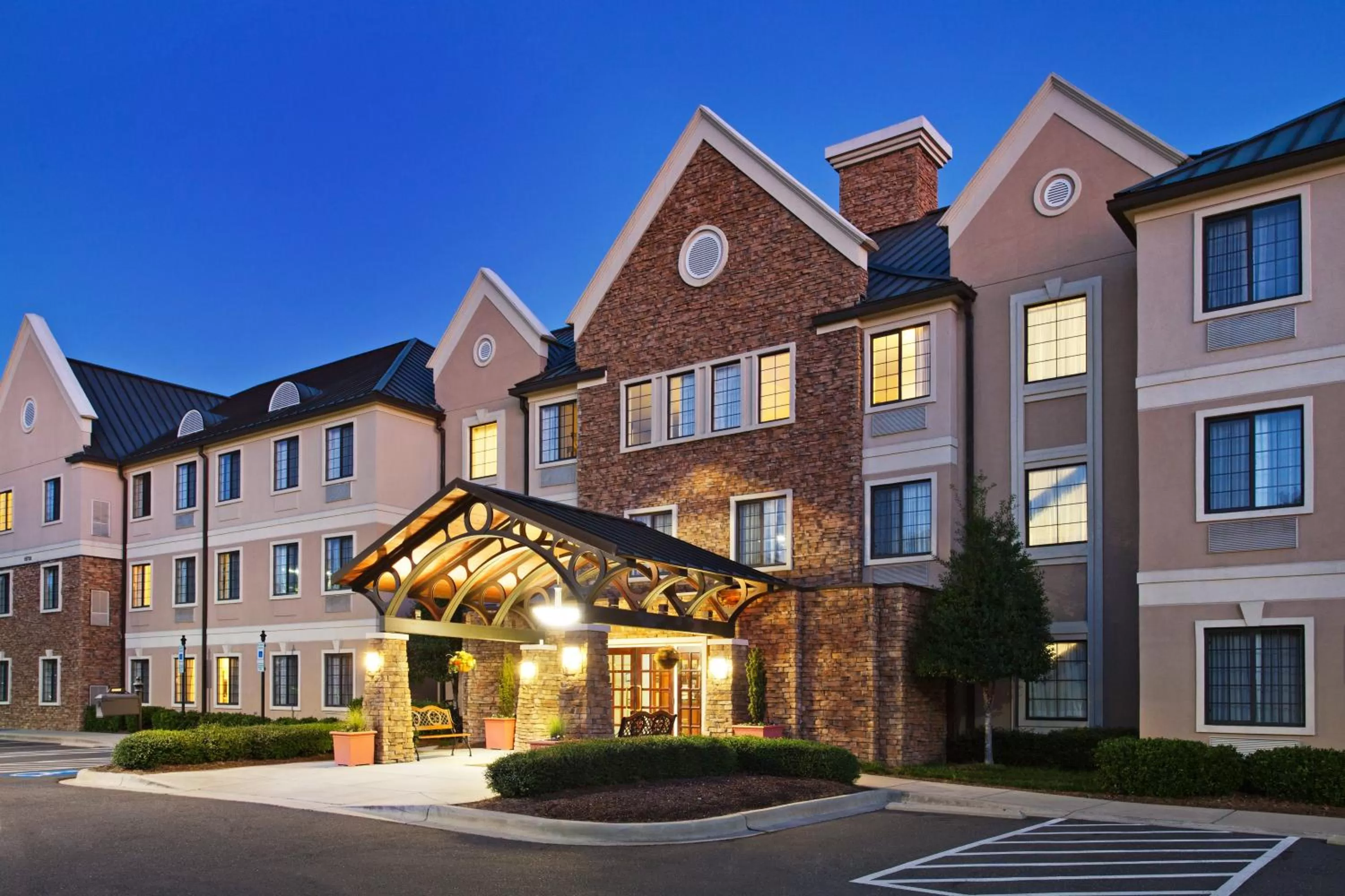 Property building in Staybridge Suites - Charlotte Ballantyne by IHG
