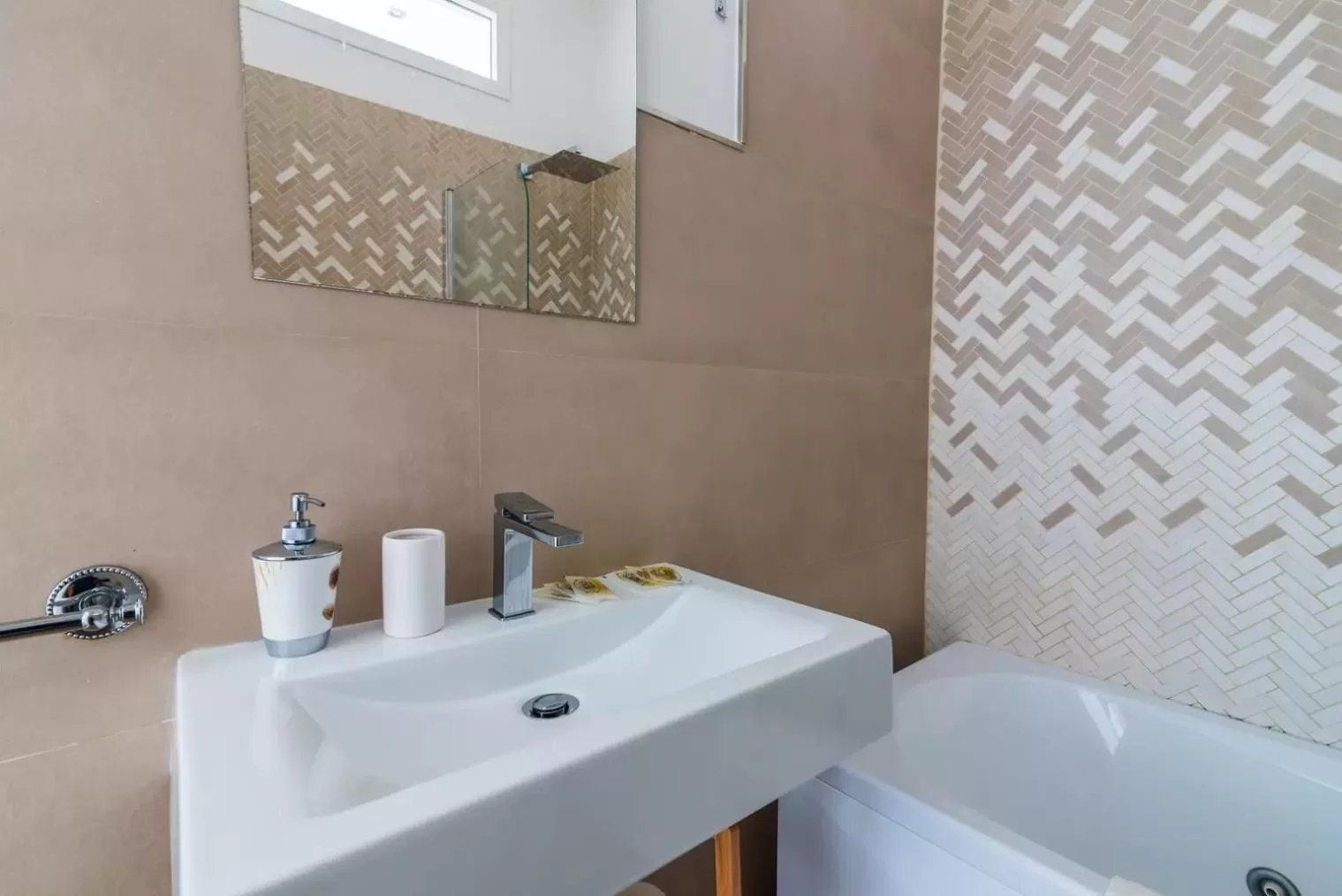 Bathroom in A'Storia