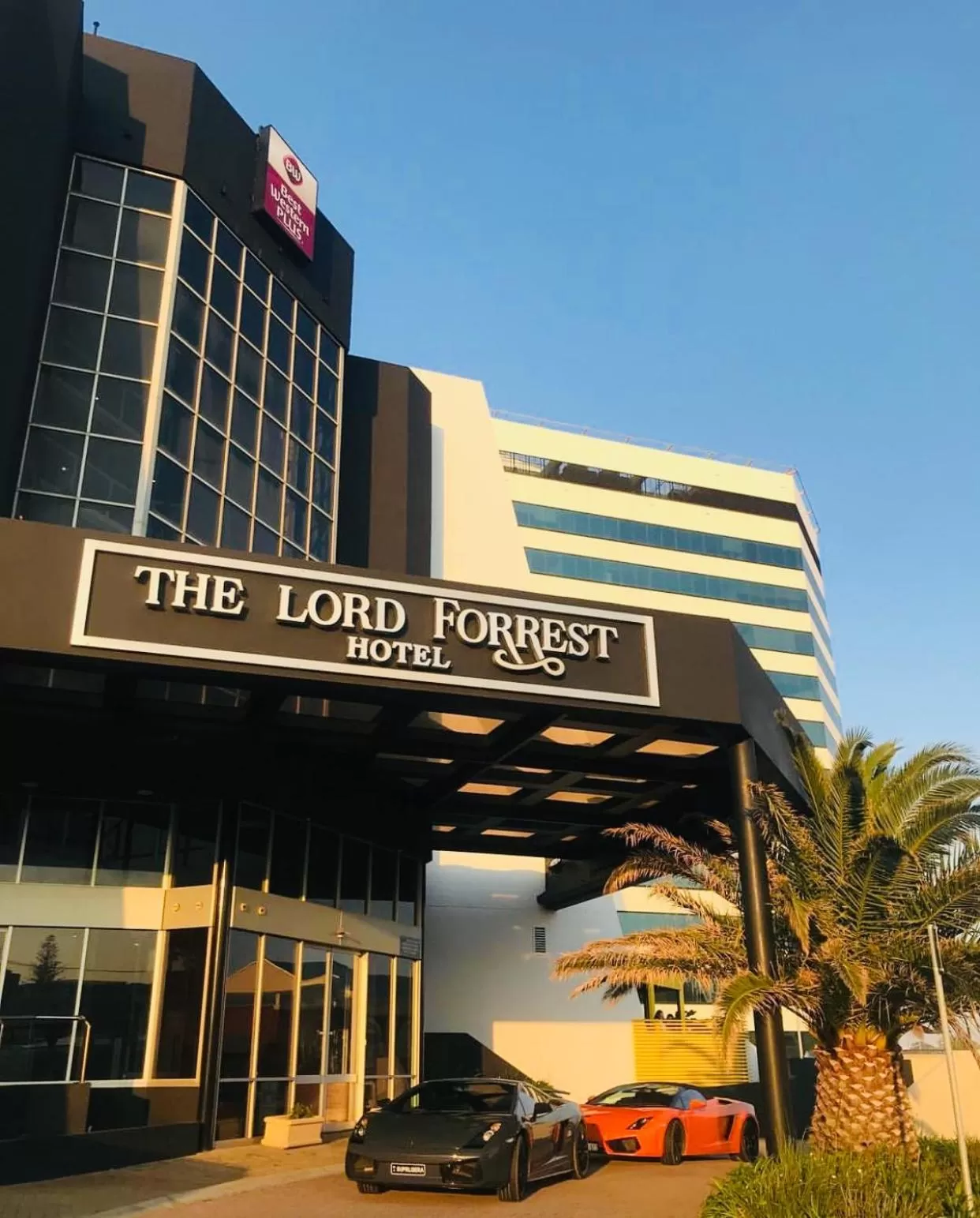 Facade/entrance in The Lord Forrest Hotel