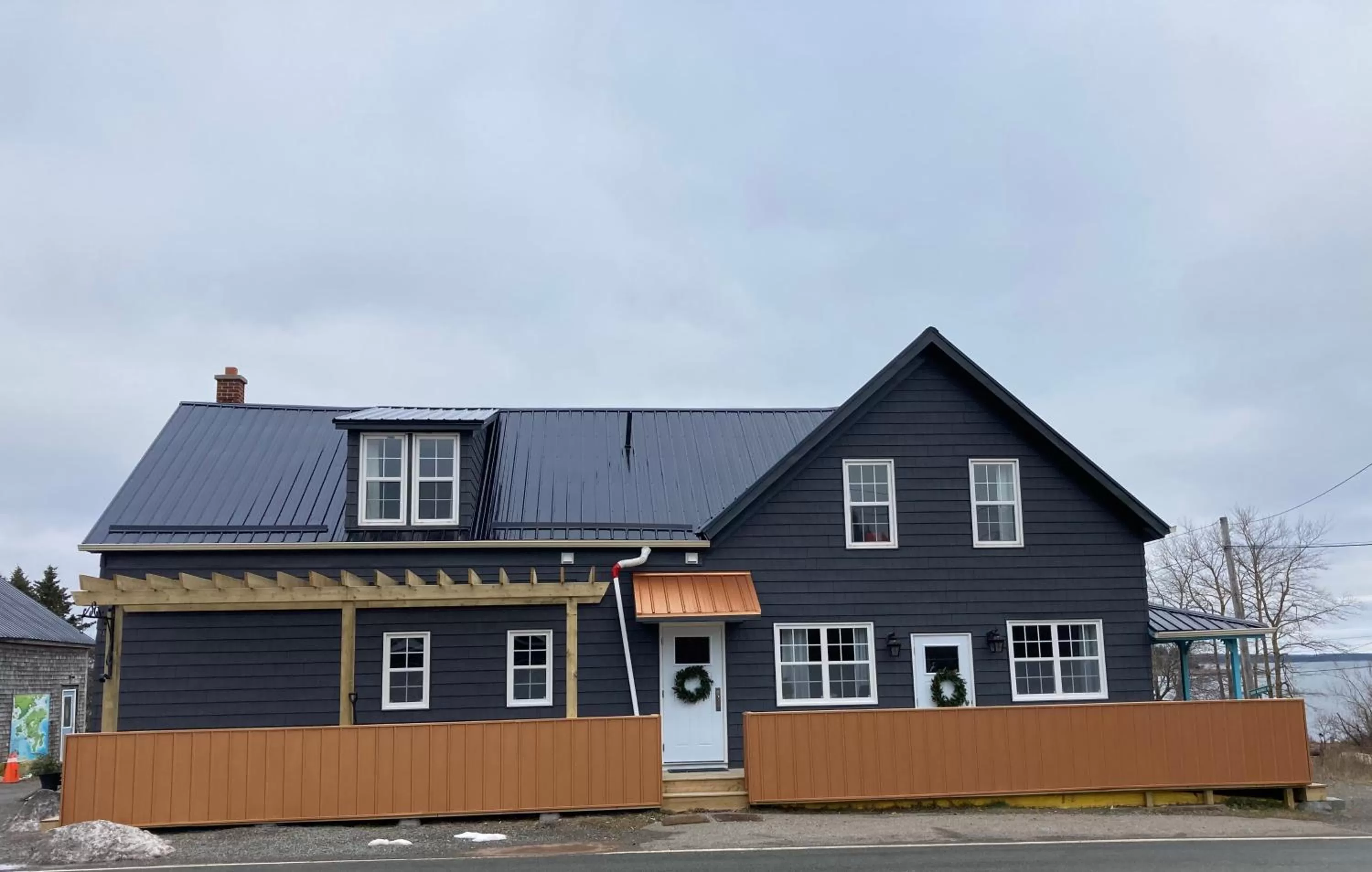 Restaurant/places to eat in Groundswell Pub & Inn