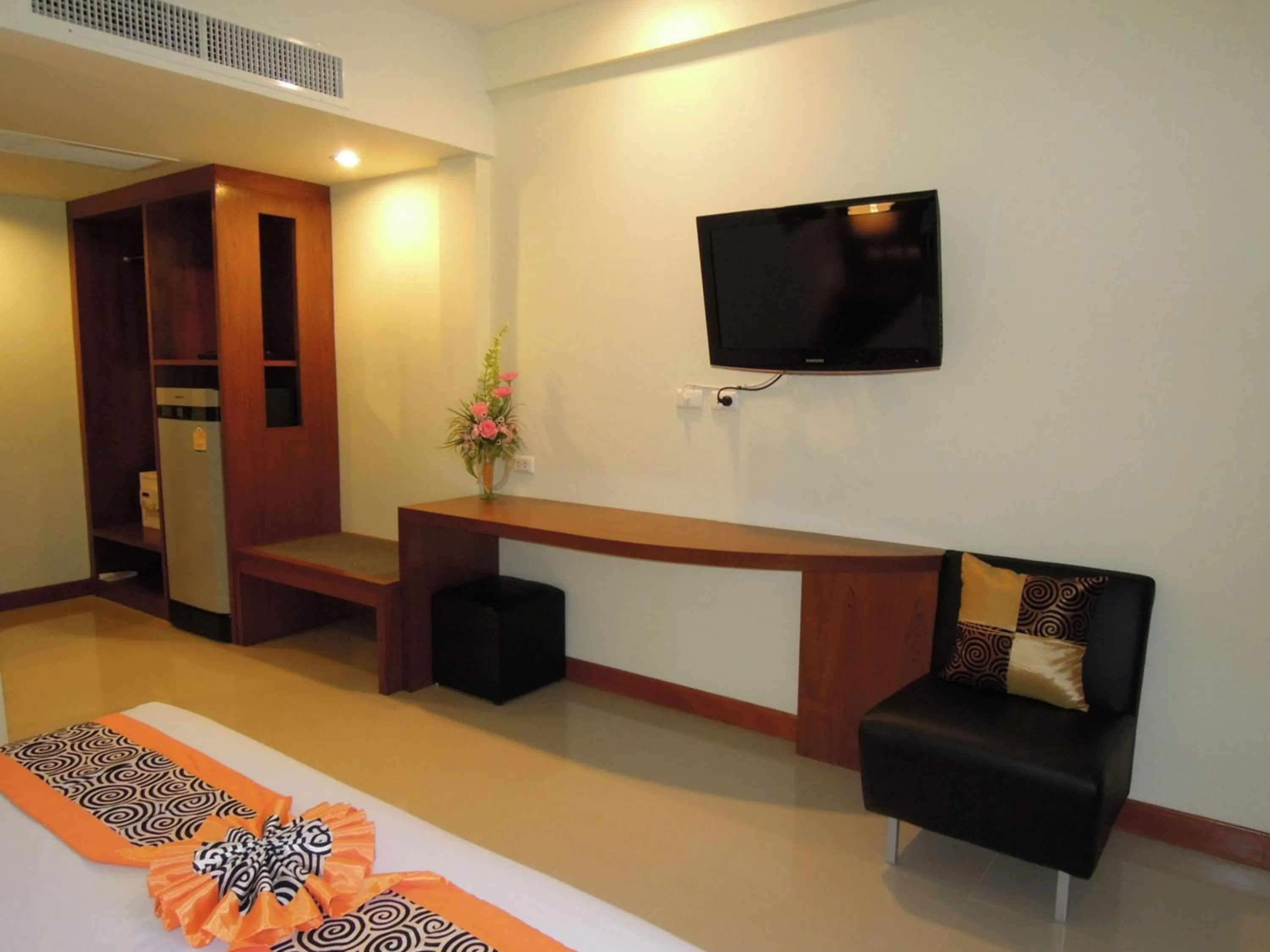 Bed in PS 2 Resort Phuket Patong - SHA Plus