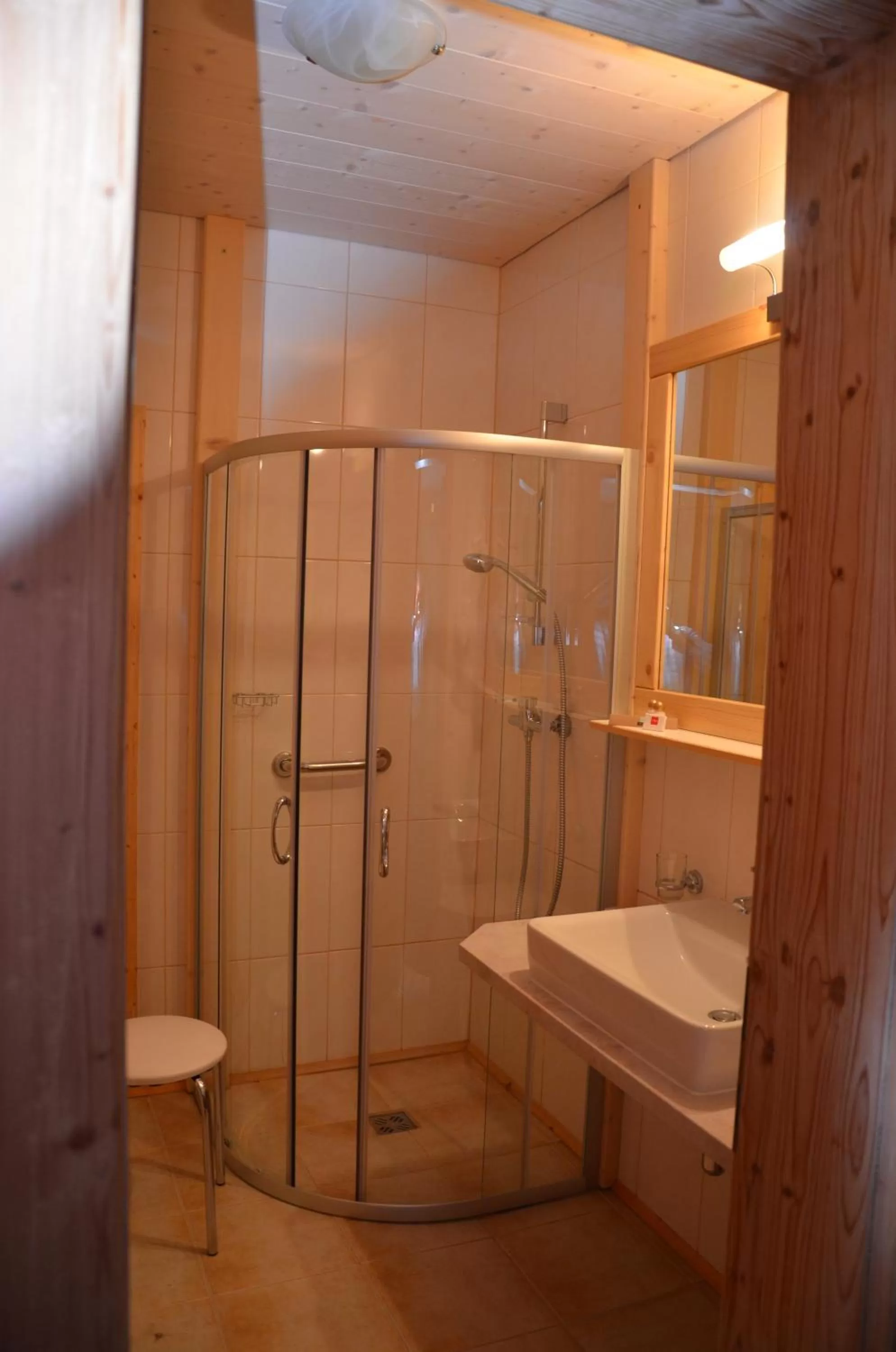 Bathroom in Pension zum Schreiner