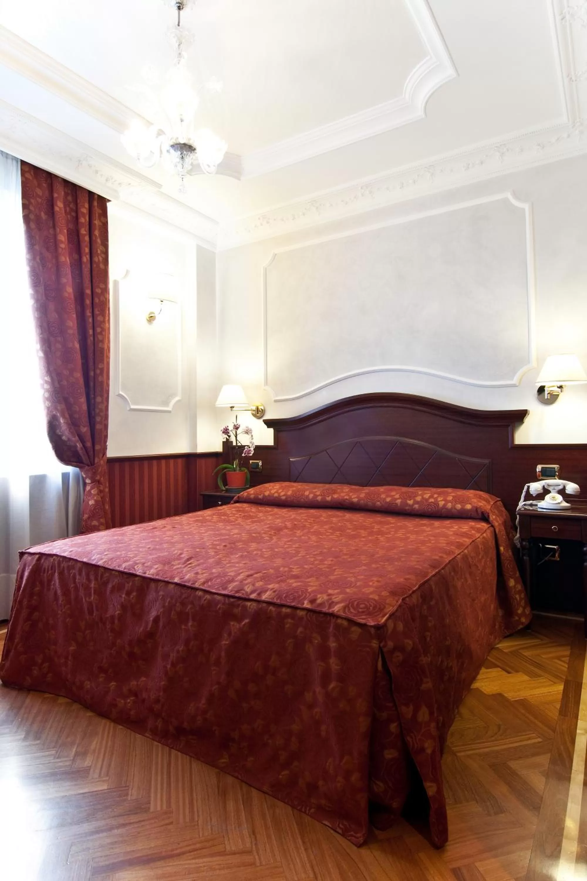 Bedroom, Bed in Hotel Best Roma