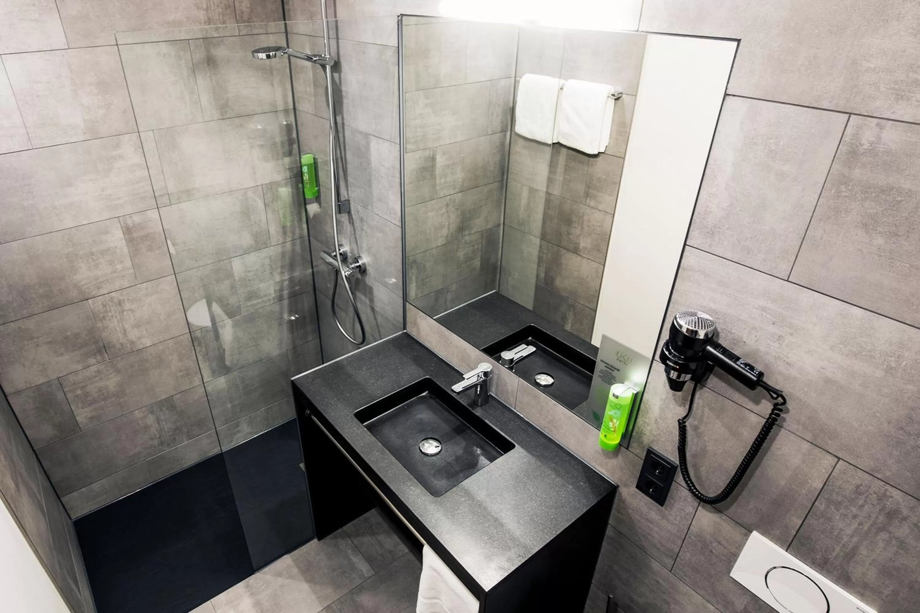 Bathroom in RiKu HOTEL Ulm