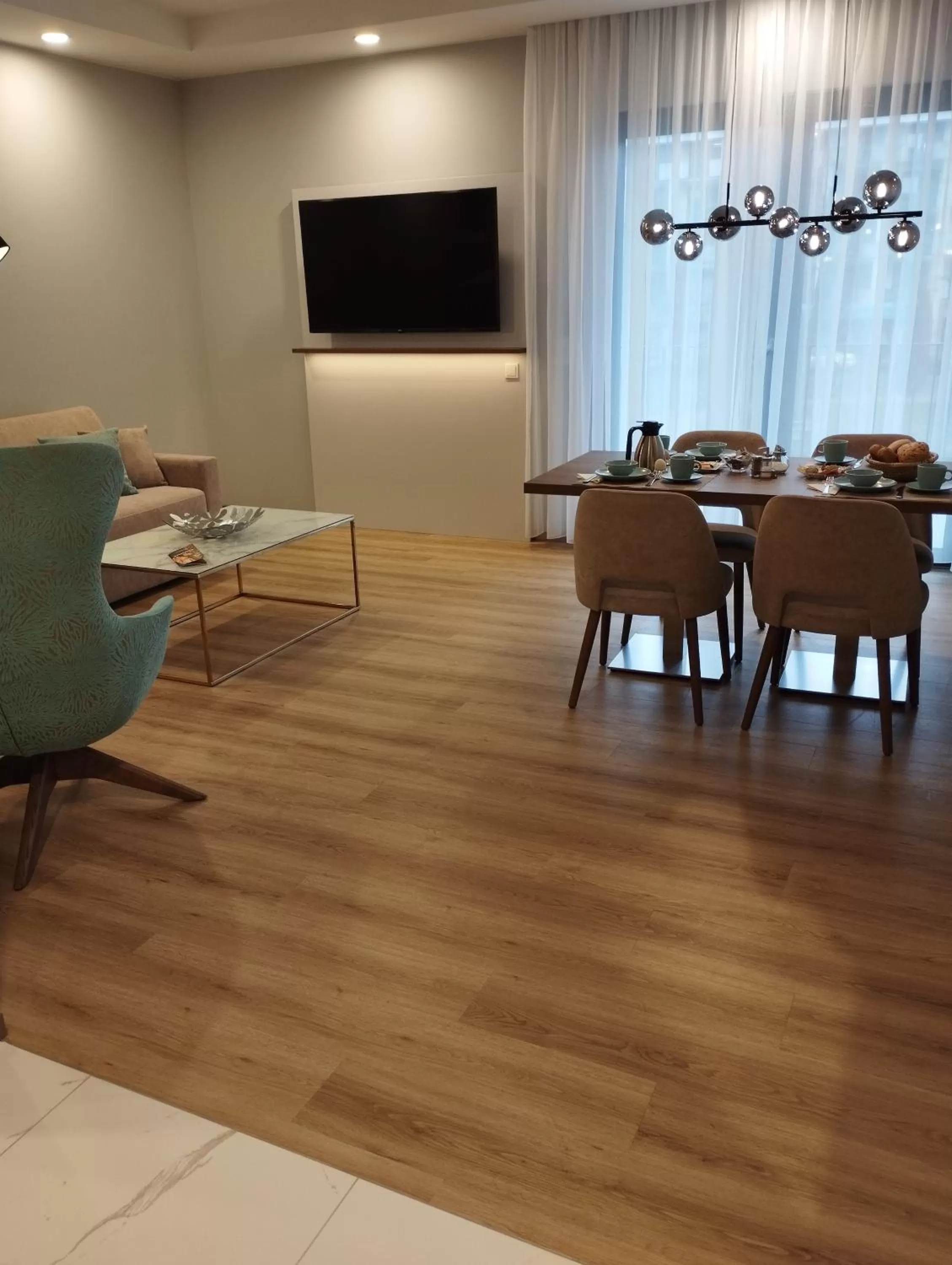 Communal lounge/ TV room in Hotel Herzog Georg