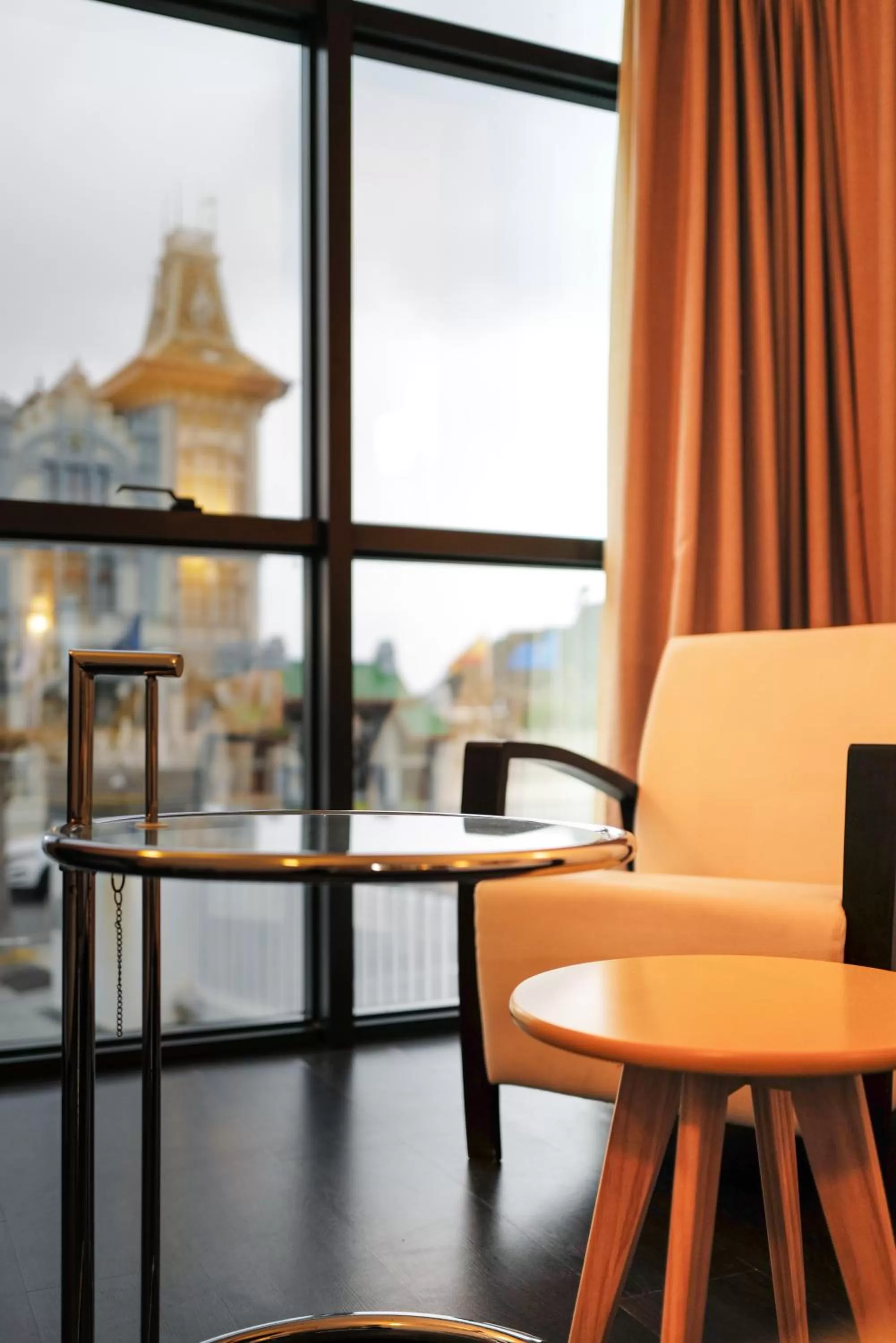 Hotel Villa Rosario II, Edificio Moderno