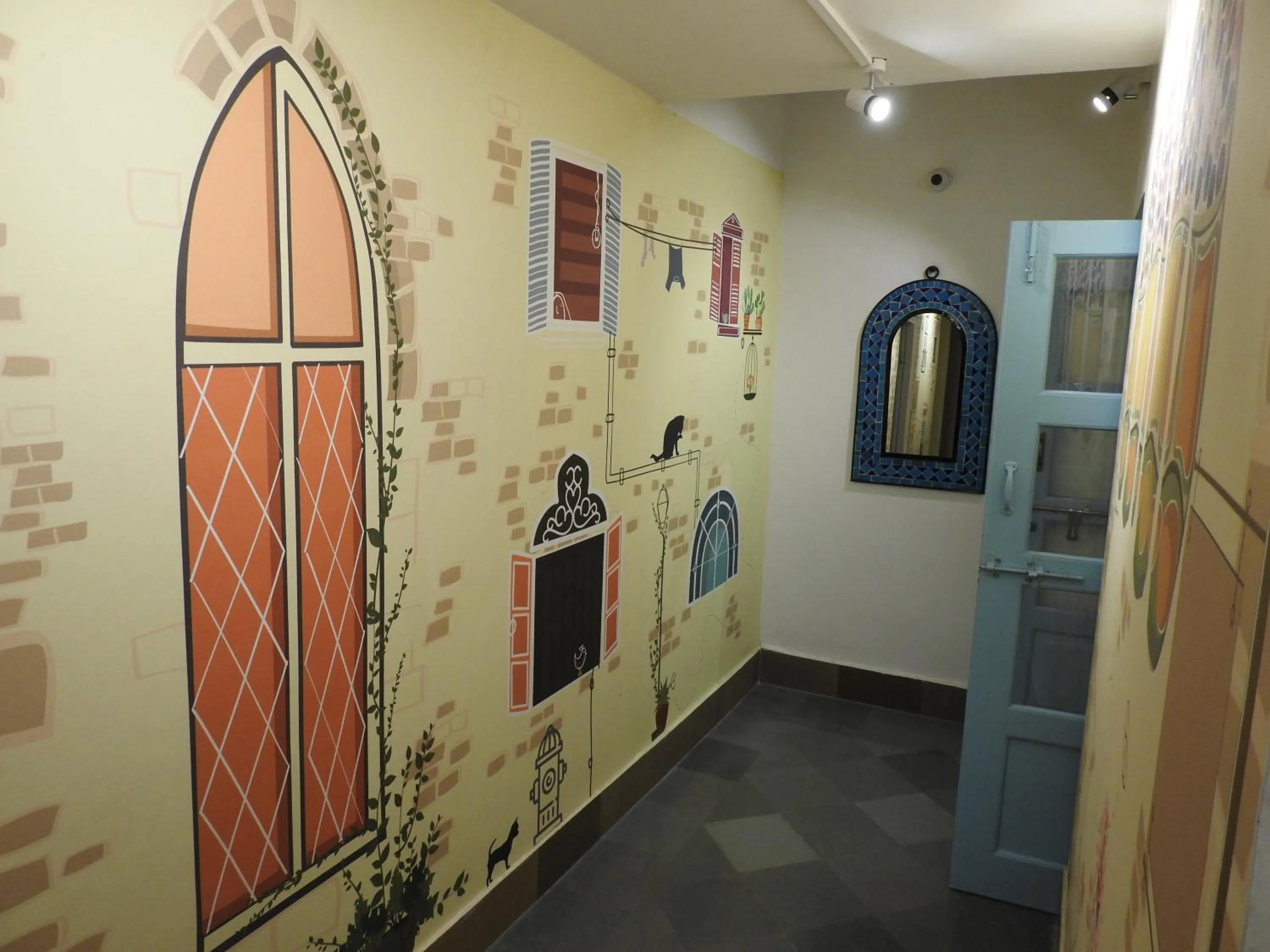 Decorative detail in Jaipur Jantar Hostel