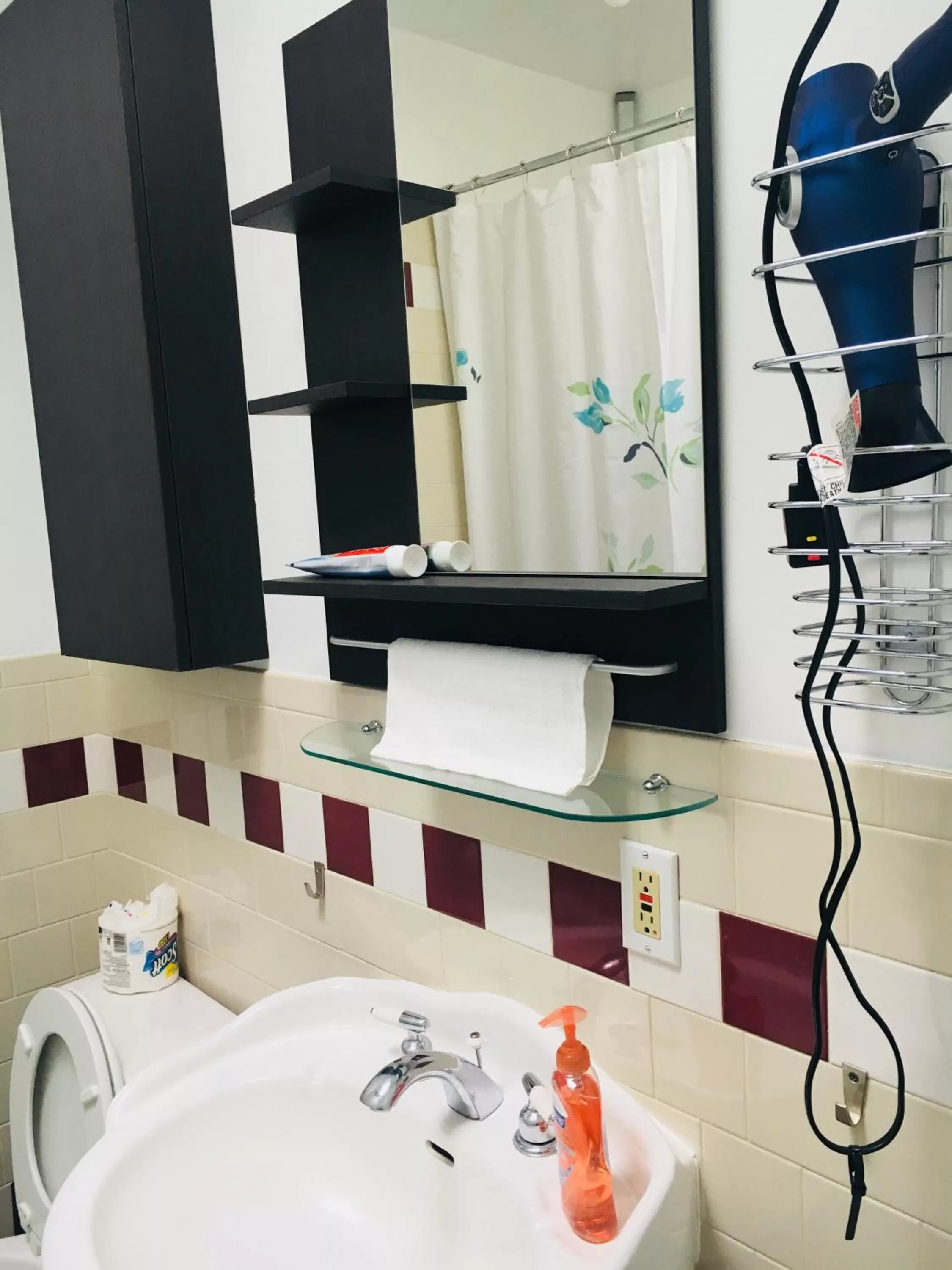 Best Bedroom Next to JHU