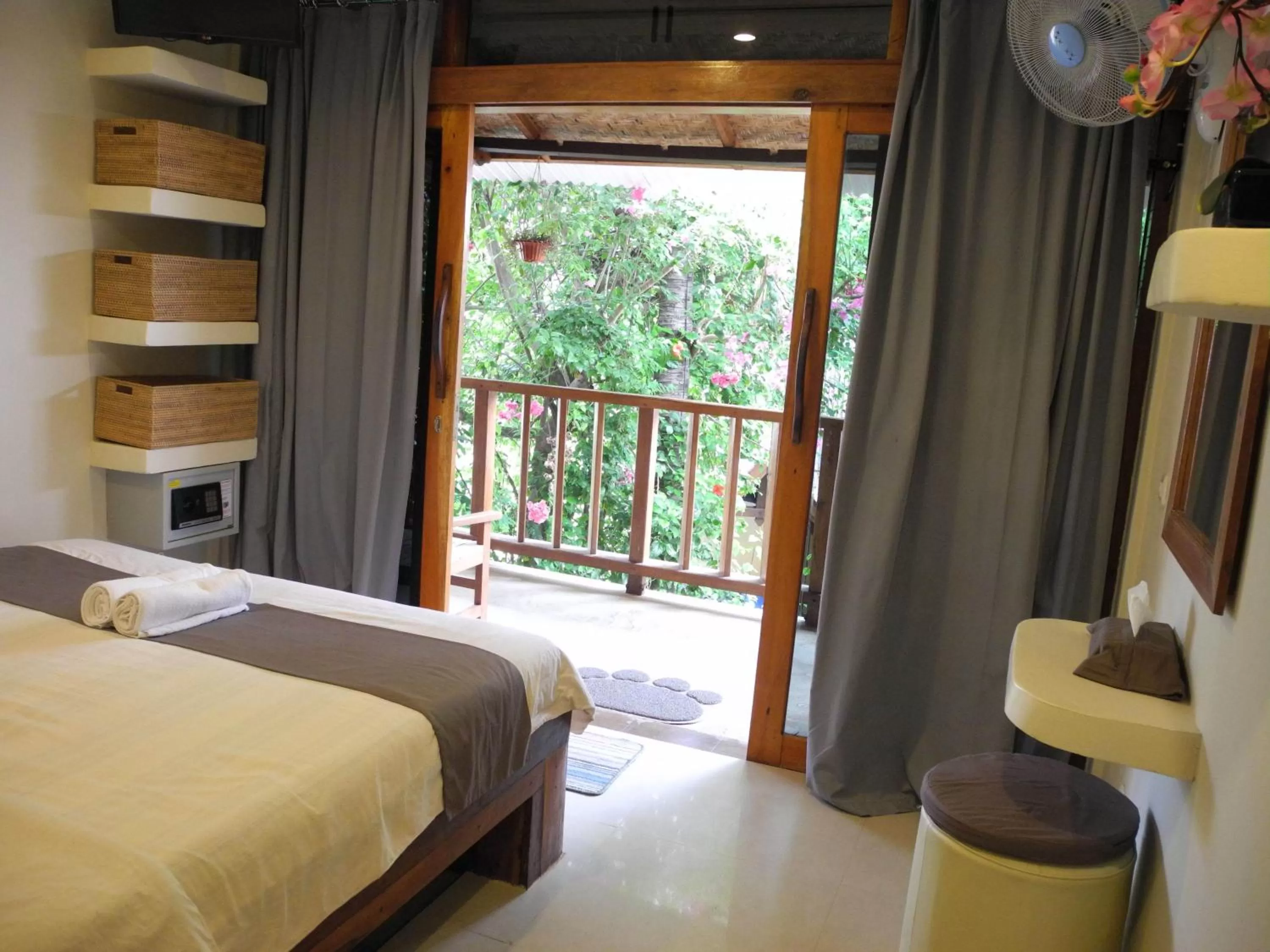 View (from property/room) in Gili Divers Hotel