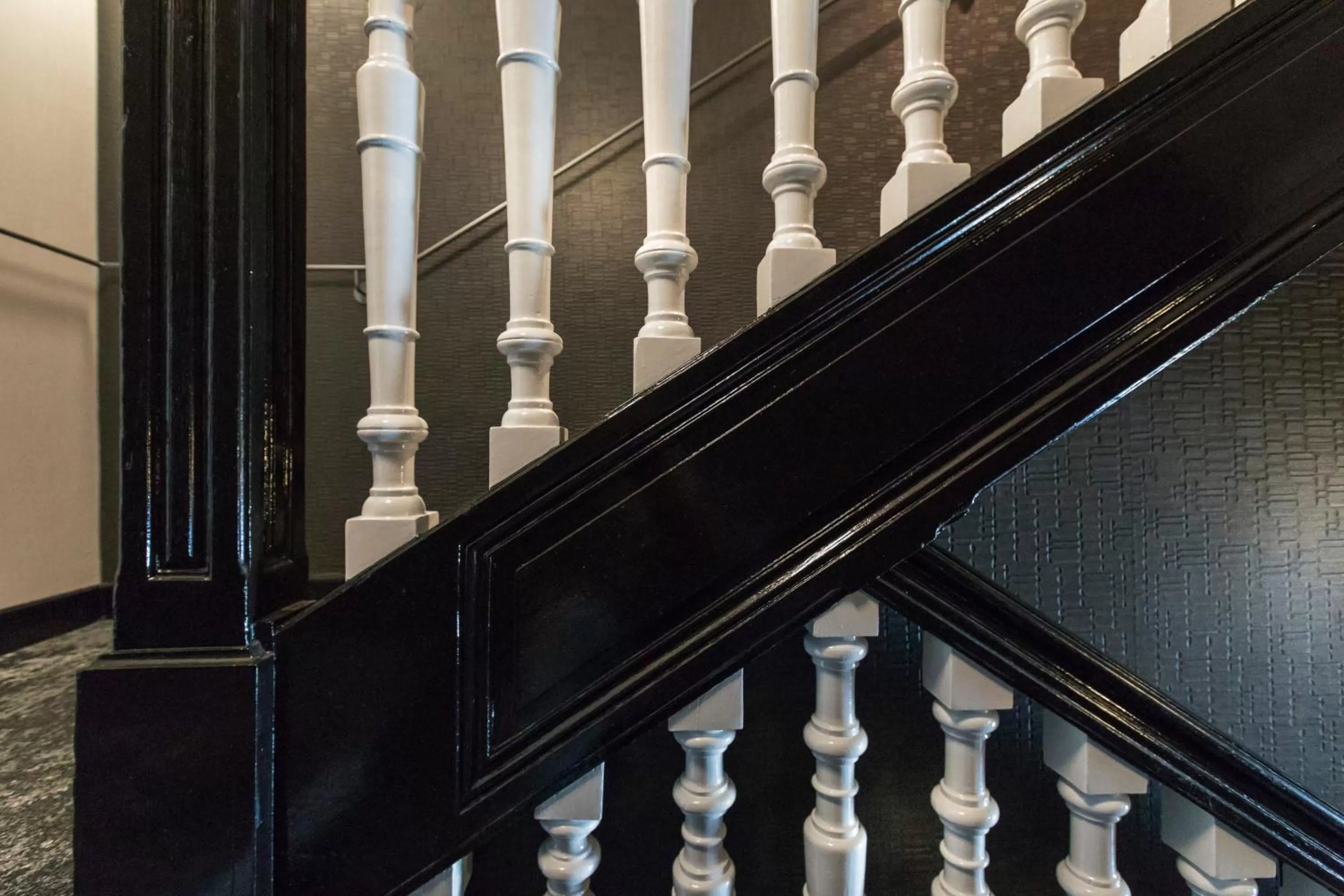 Decorative detail in Libertel Austerlitz Jardin des Plantes