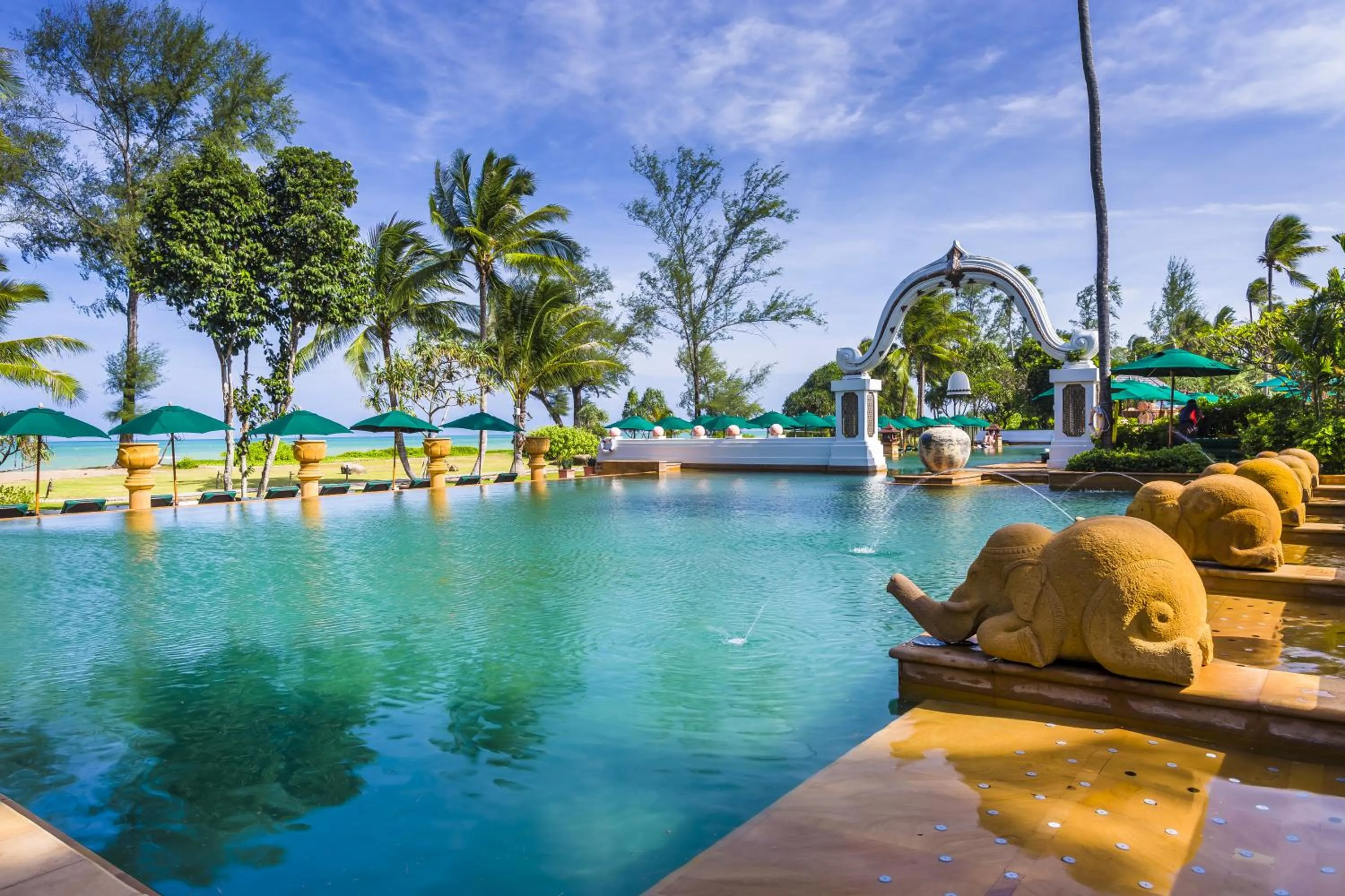 Swimming pool in JW Marriott Phuket Resort and Spa