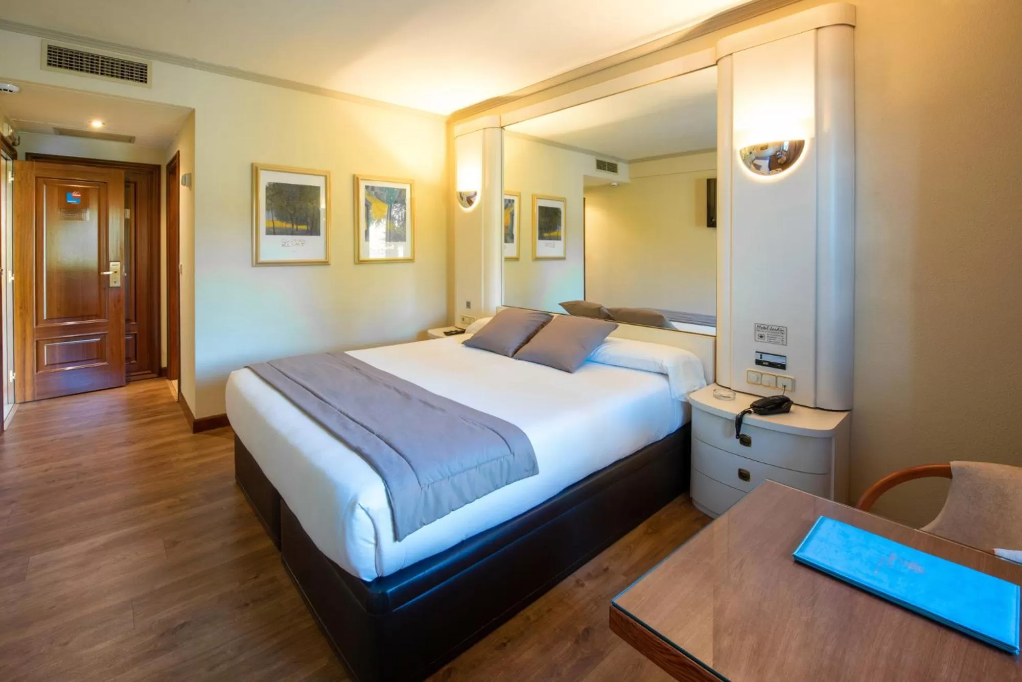 Photo of the whole room, Bed in Motel Jardin