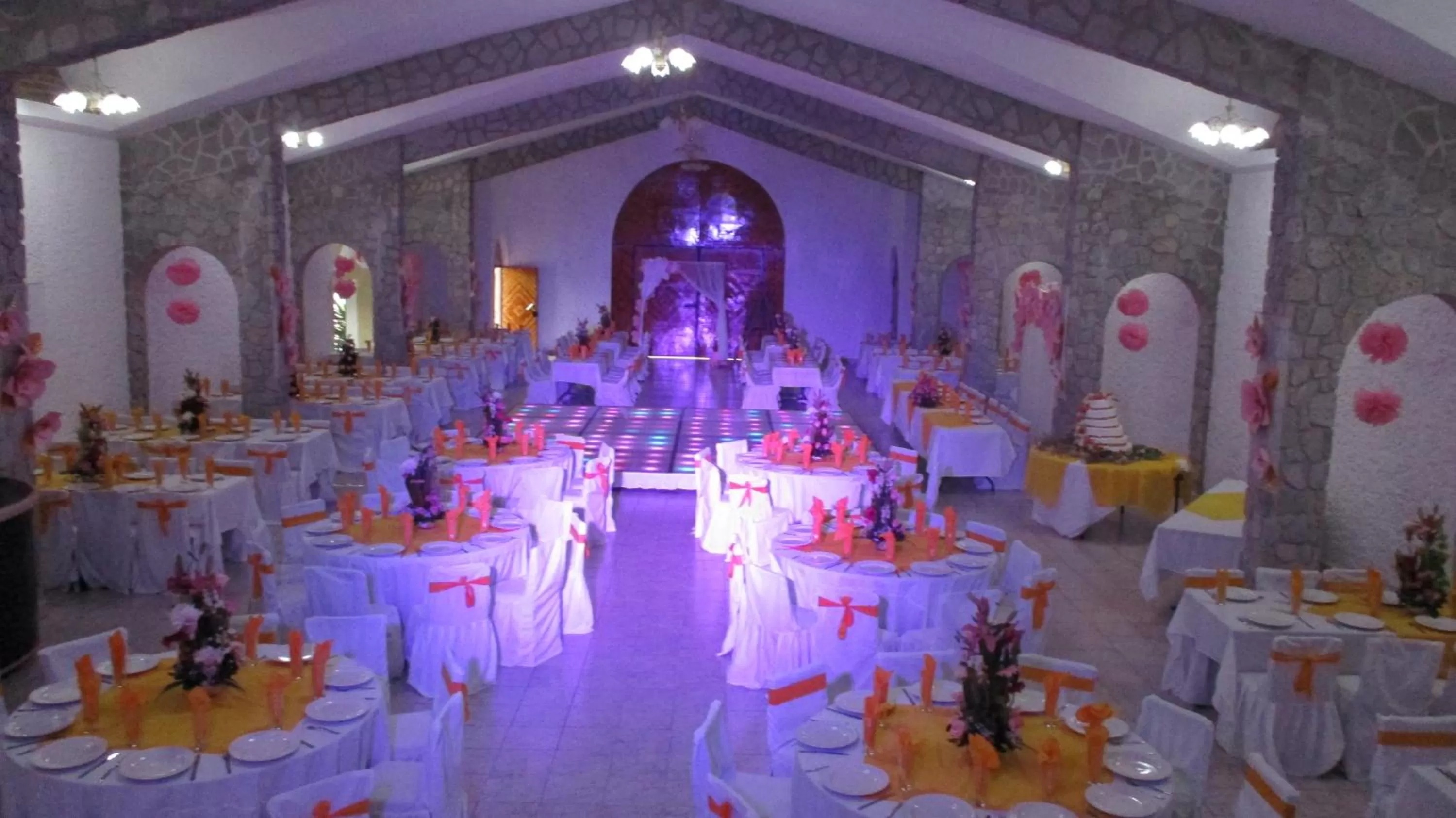 Banquet/Function facilities in Hotel Villa Monarca Inn