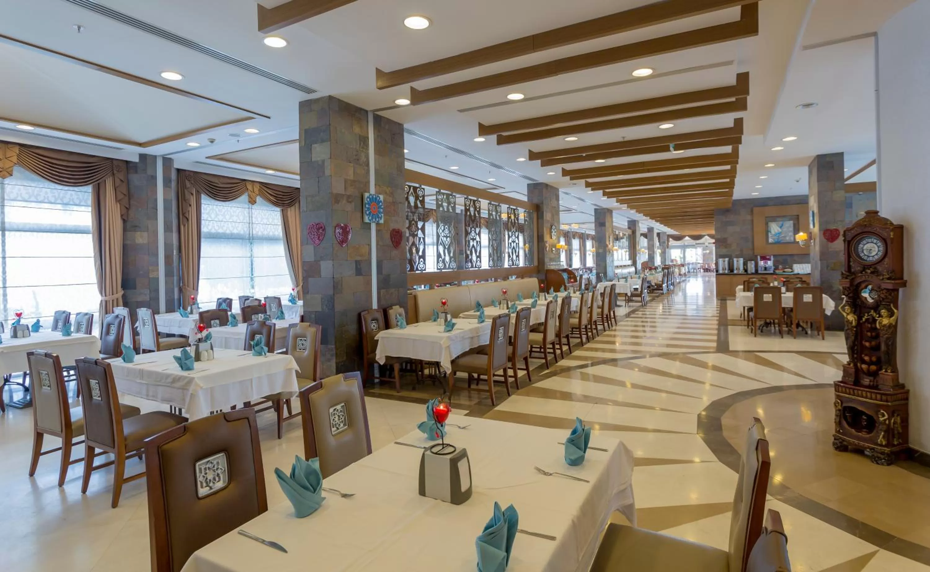 Restaurant/places to eat in Mukarnas Spa & Resort Hotel