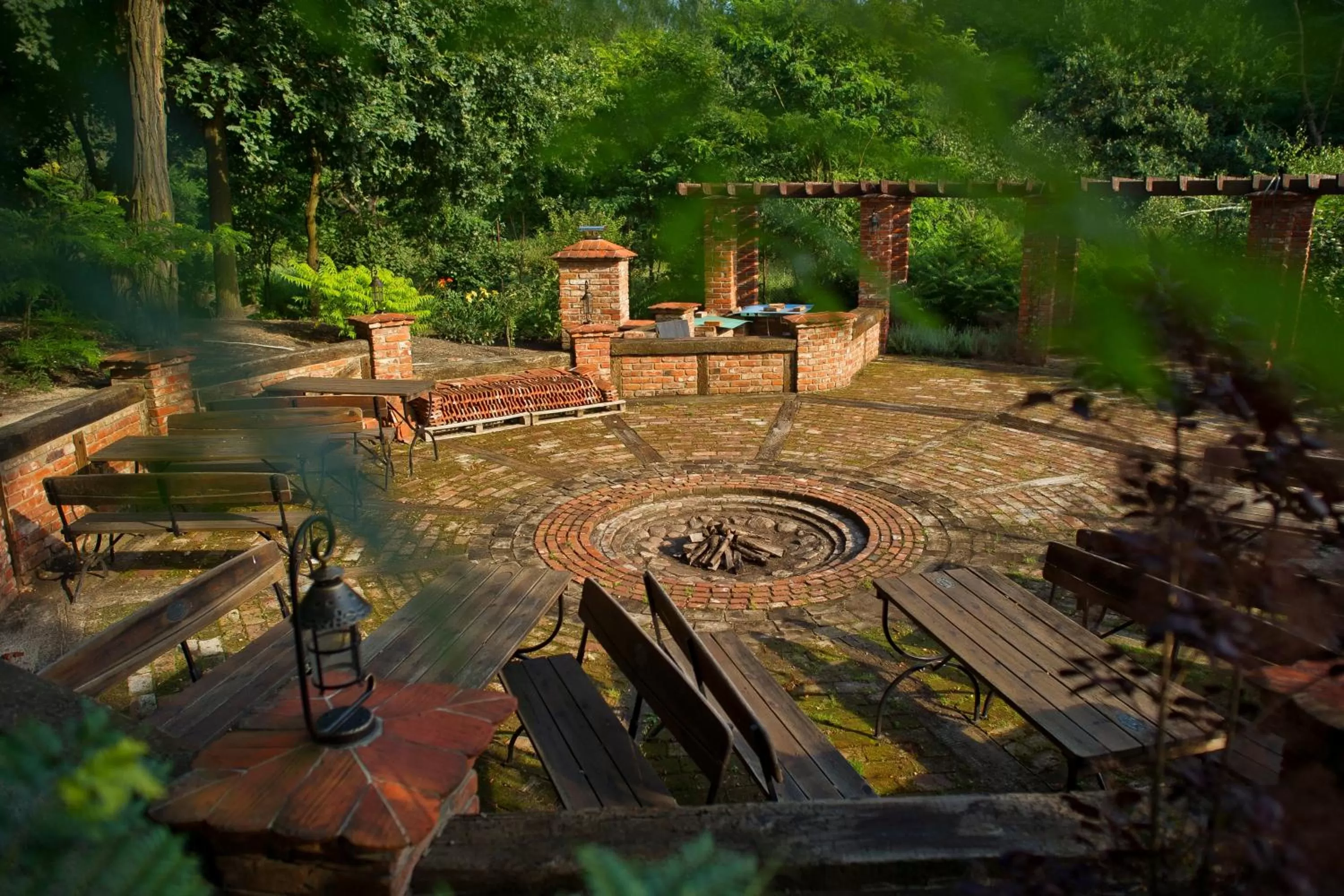 Area and facilities in ForRest Hotel & Restaurant