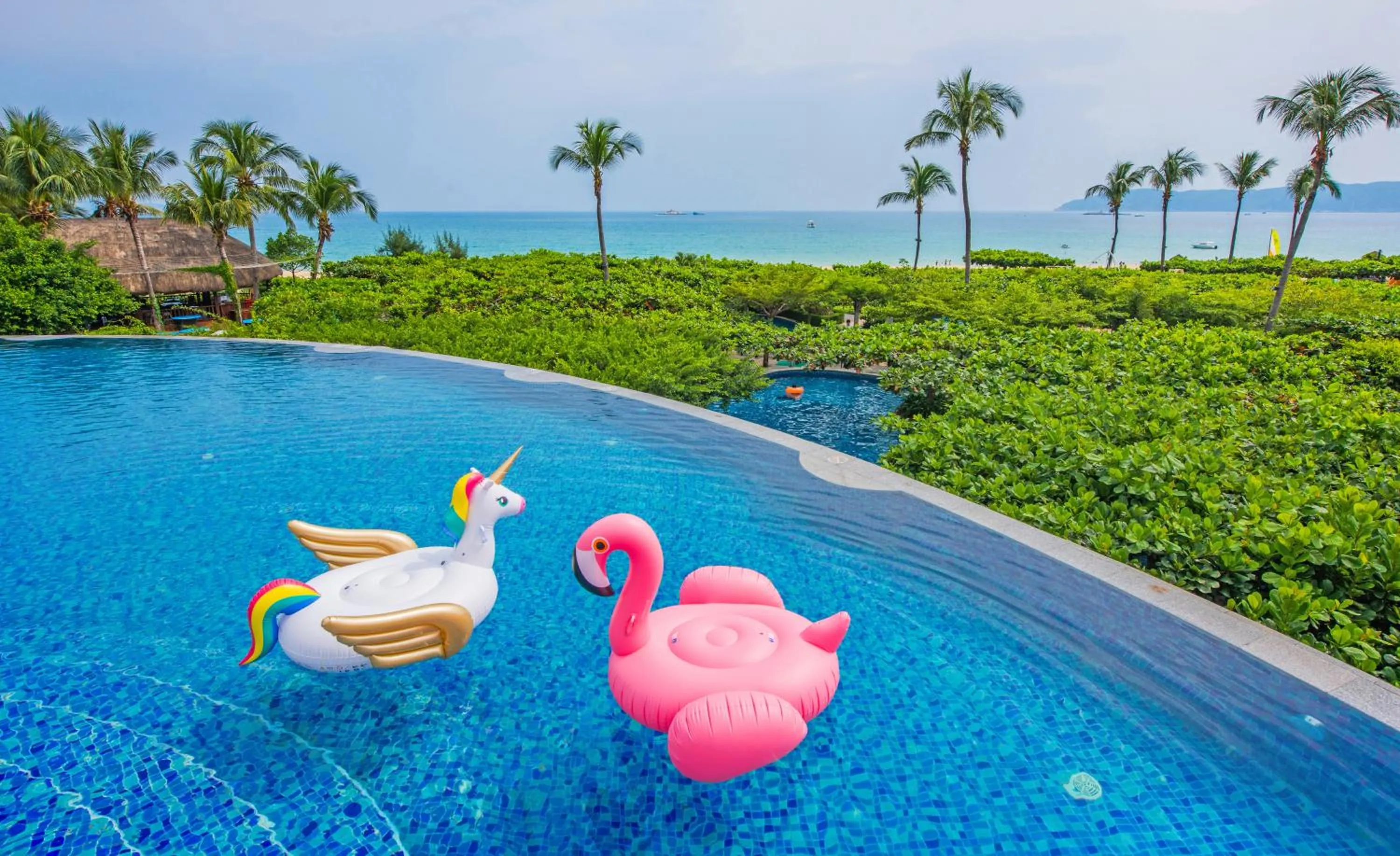 Aqua park in Horizon Resort & Spa Yalong Bay-Yalong Bay Central