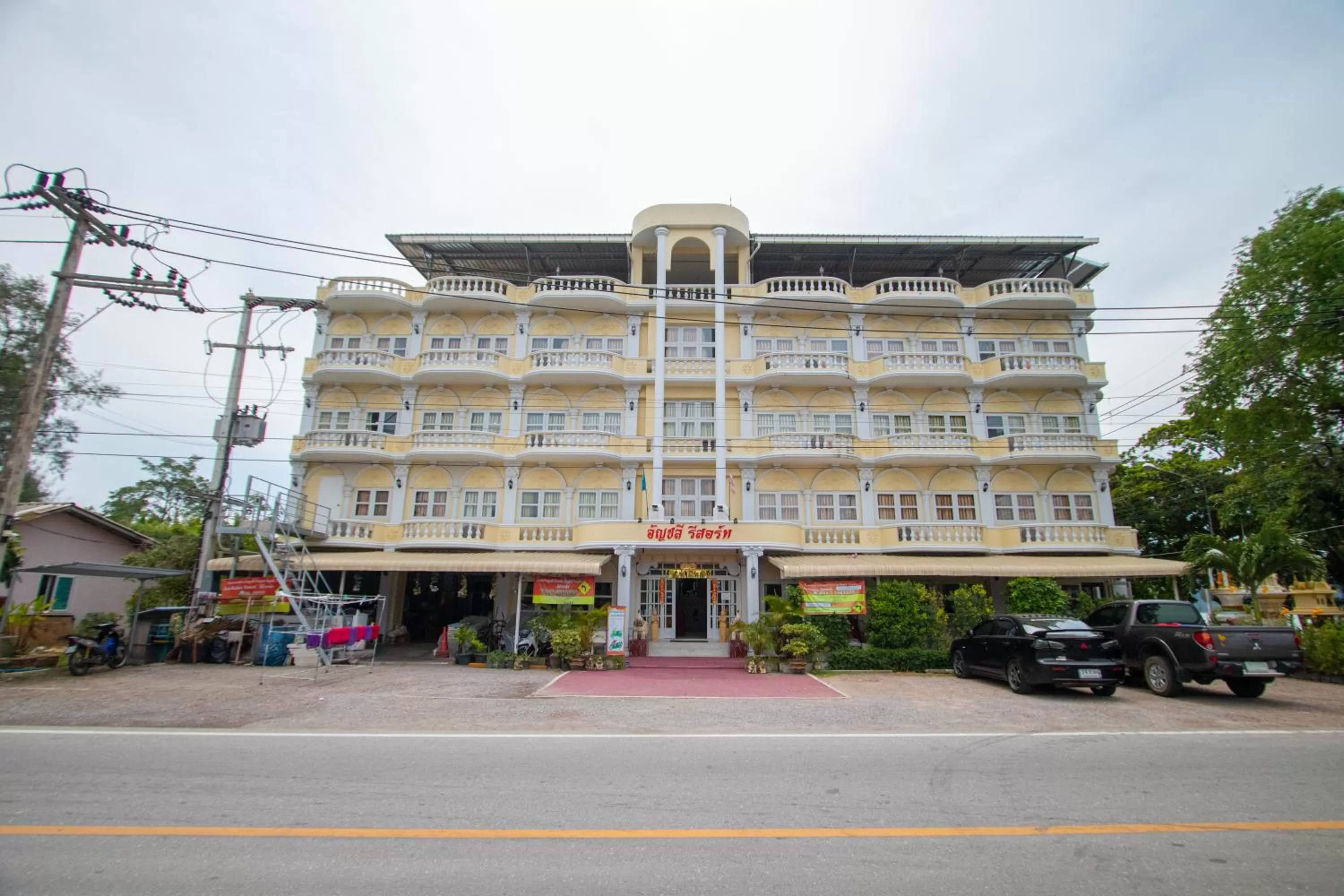 Property Building in Anchalee Resort