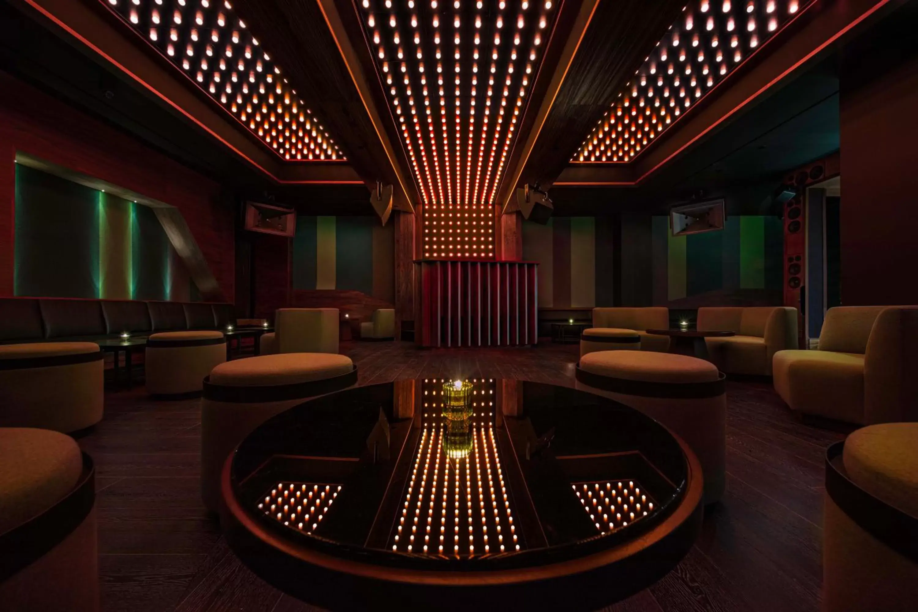 Moxy Brooklyn Williamsburg Moxy Brooklyn Williamsburg