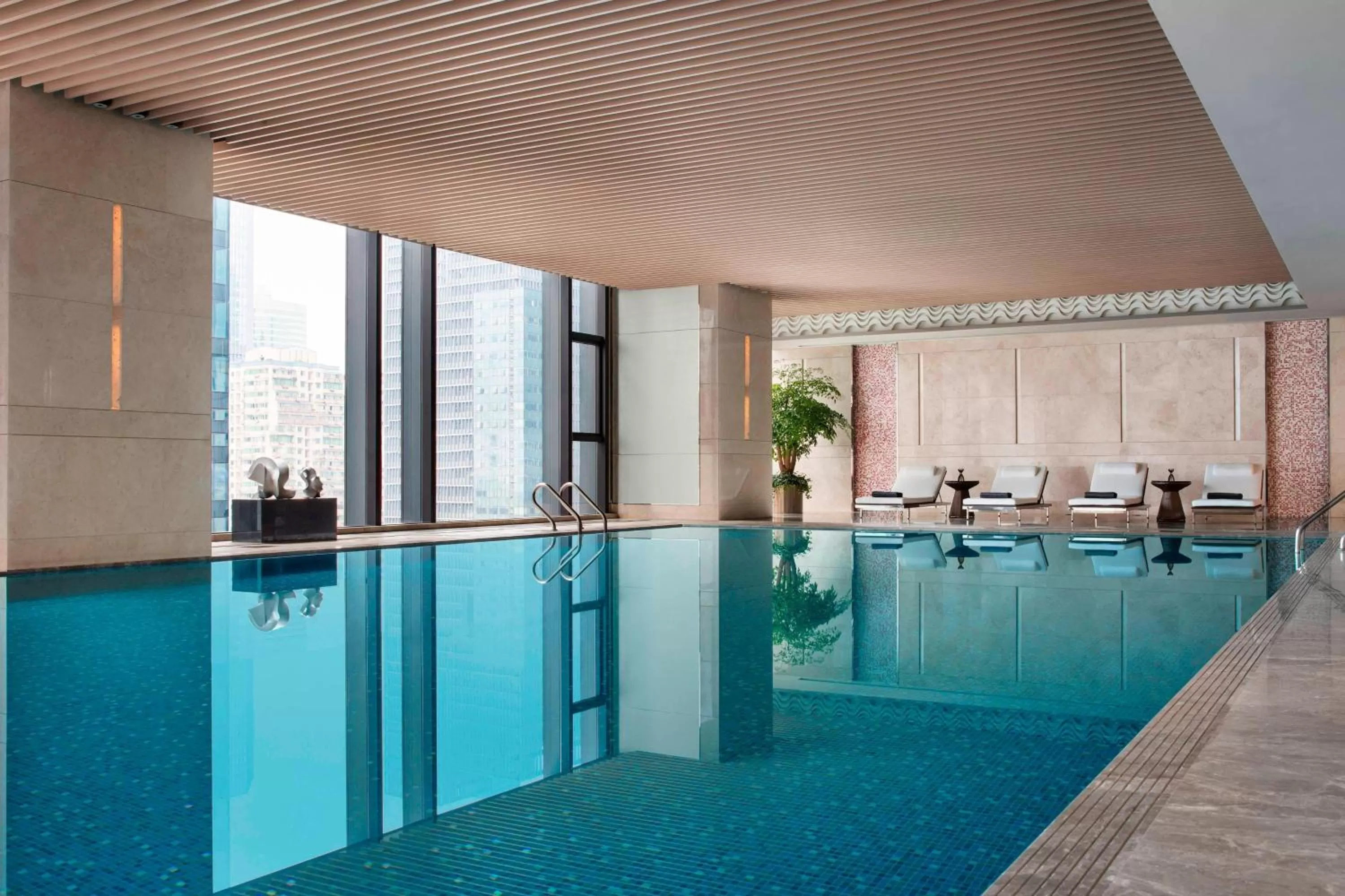 Swimming pool in JW Marriott Hotel Chengdu