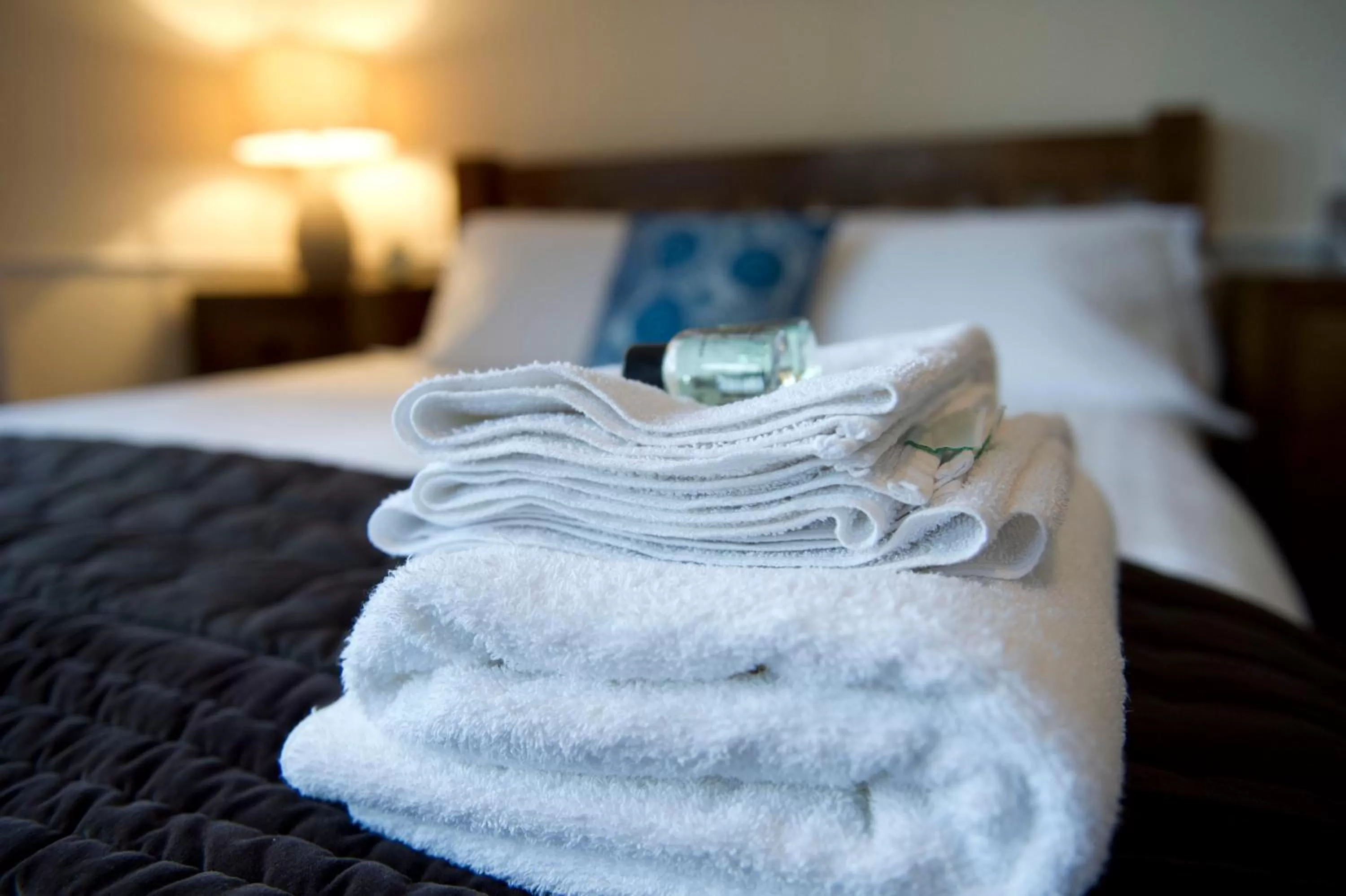 Bedroom, Bed in Springfield guest house