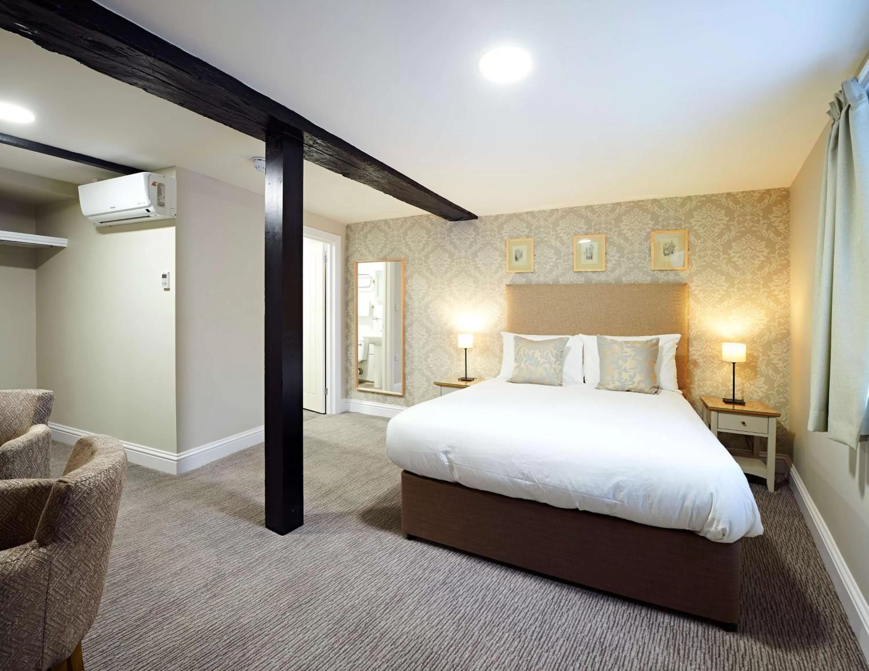 Bedroom, Bed in The Merchant's House, BW Signature Collection