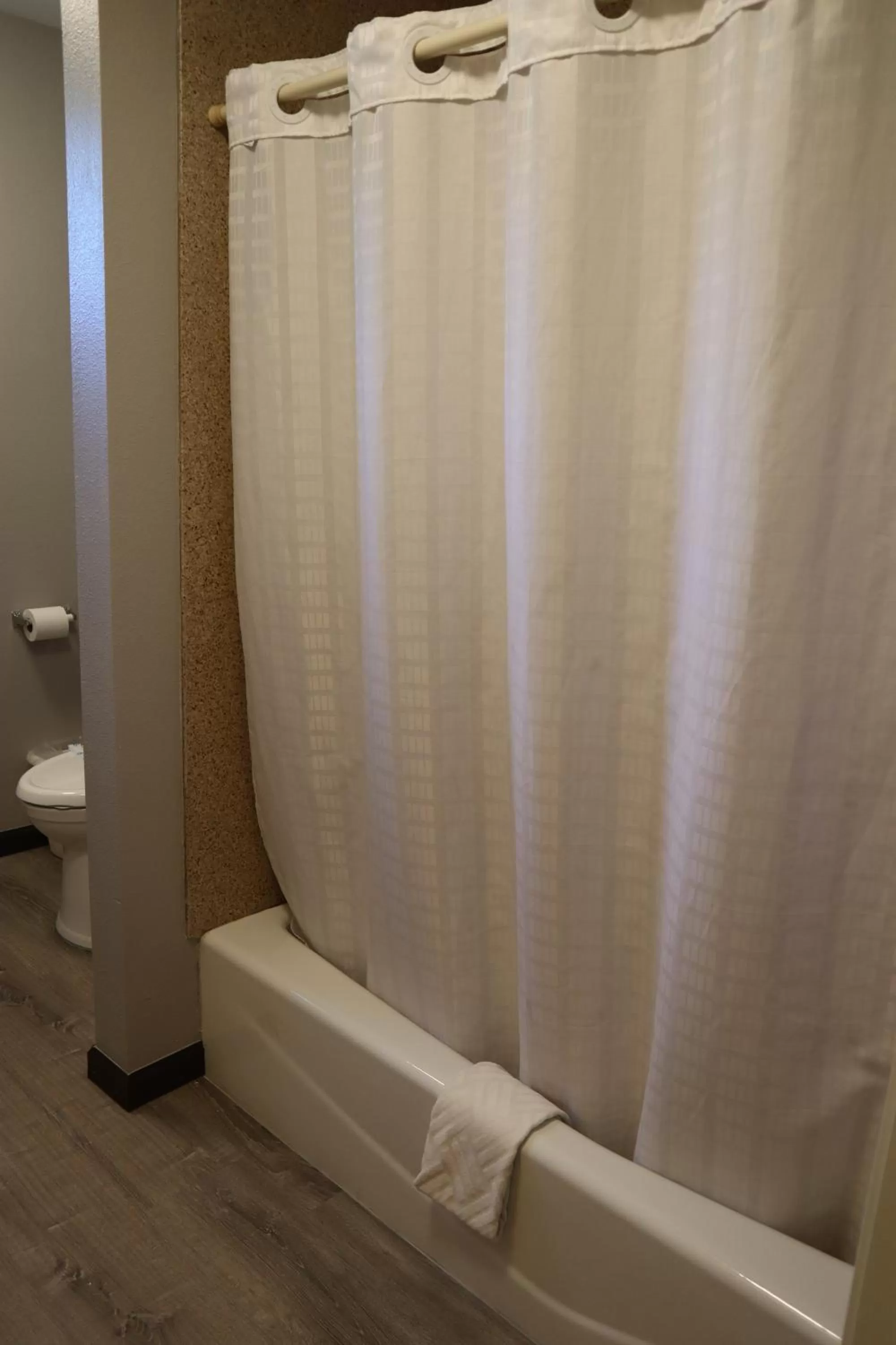 Express Inn & Suites Eugene