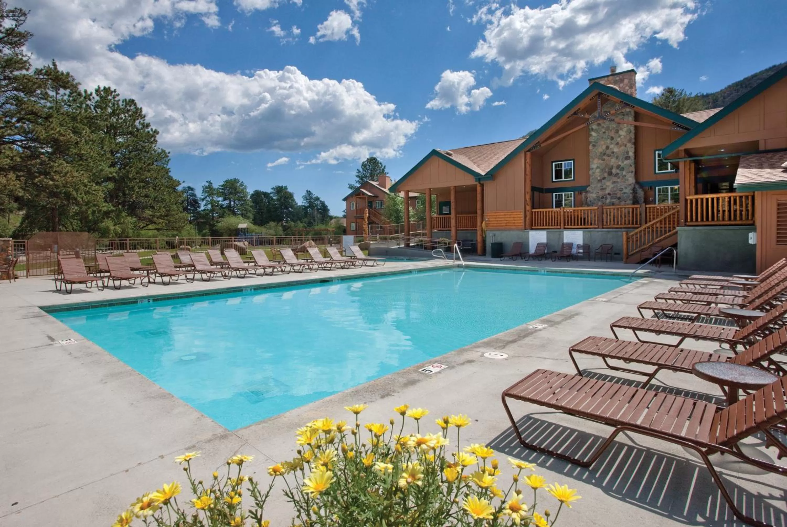 Swimming pool in WorldMark Estes Park