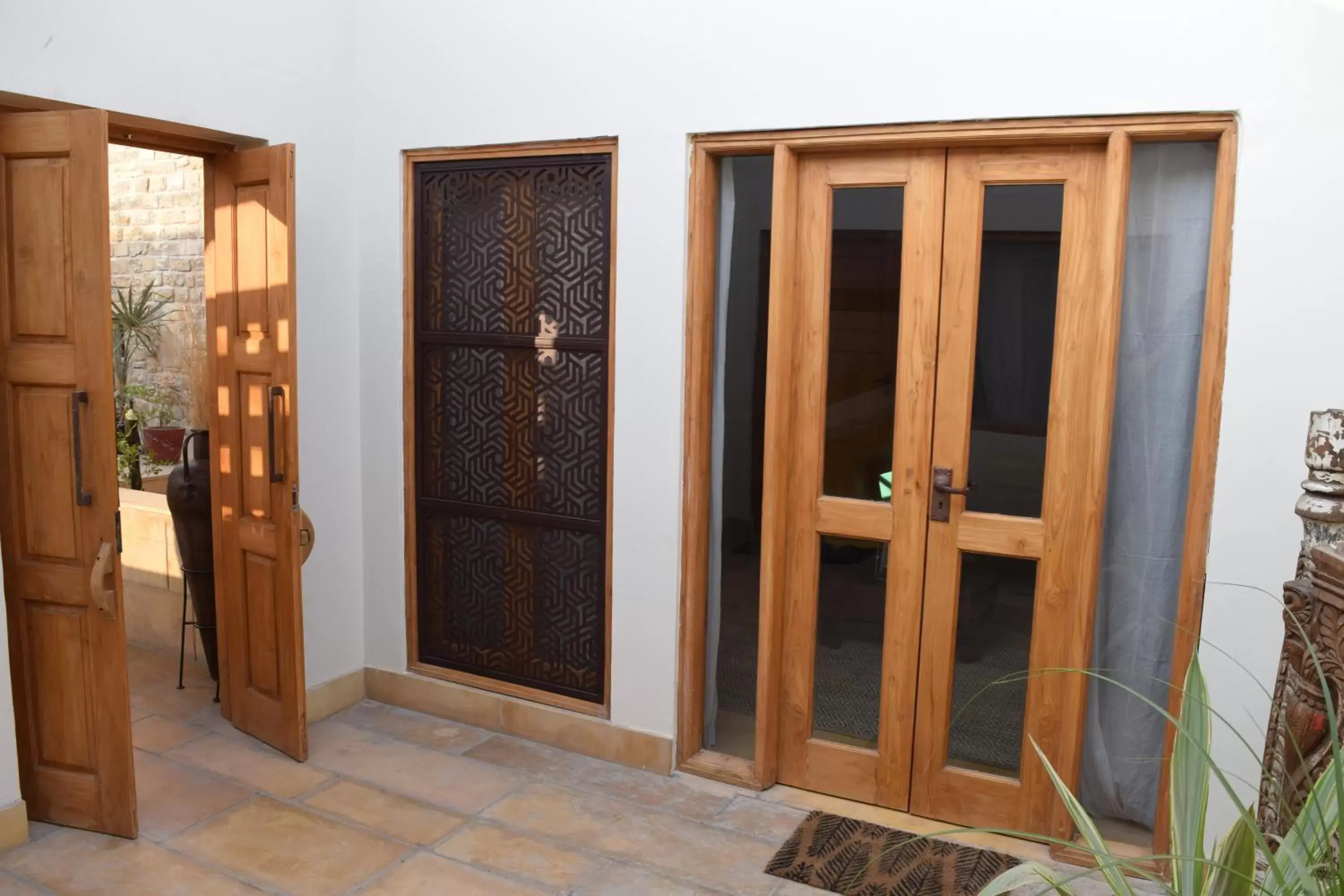 1st Gate Home- Fusion 1st Gate Home- Fusion