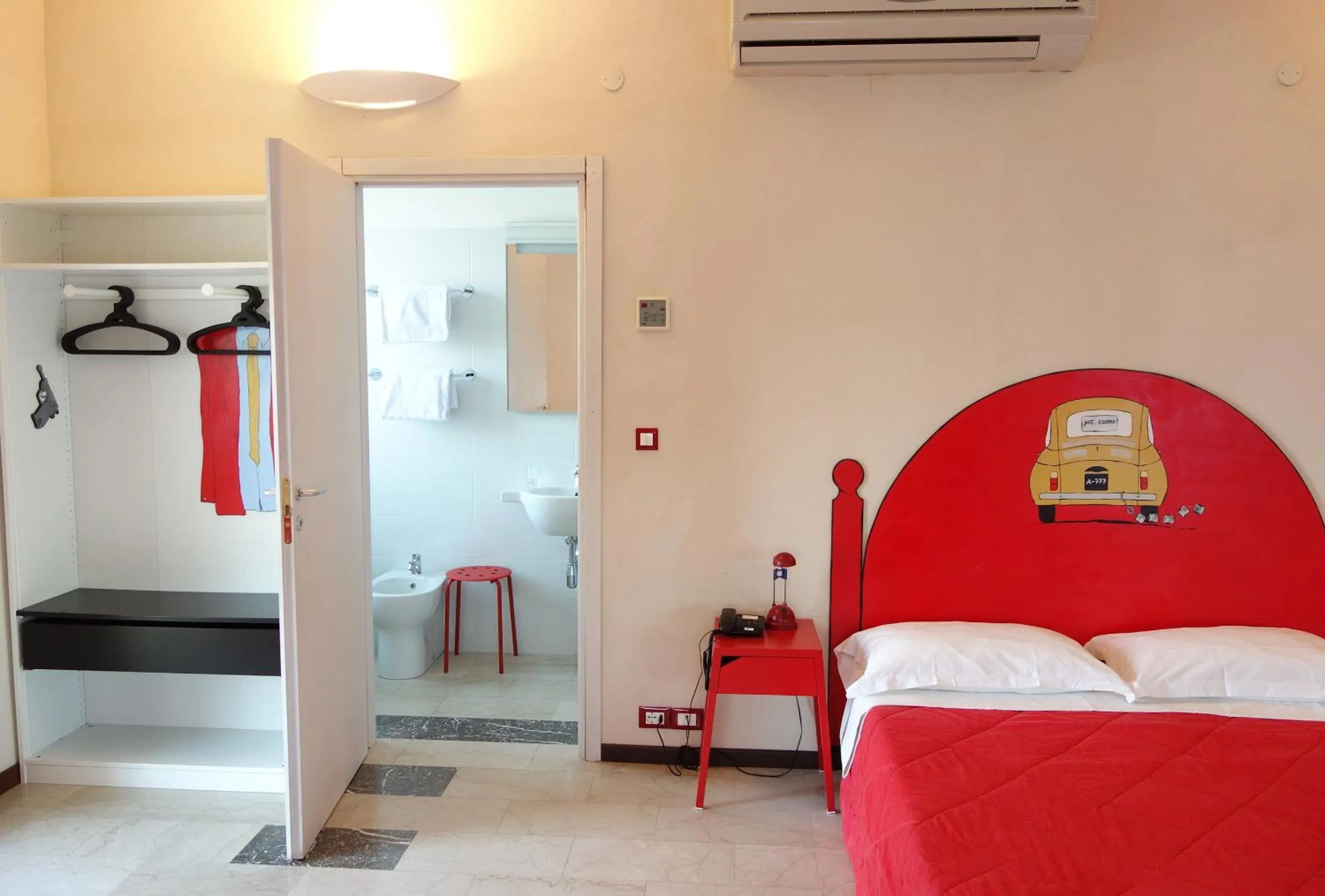 Bed in Euromotel Croce Bianca