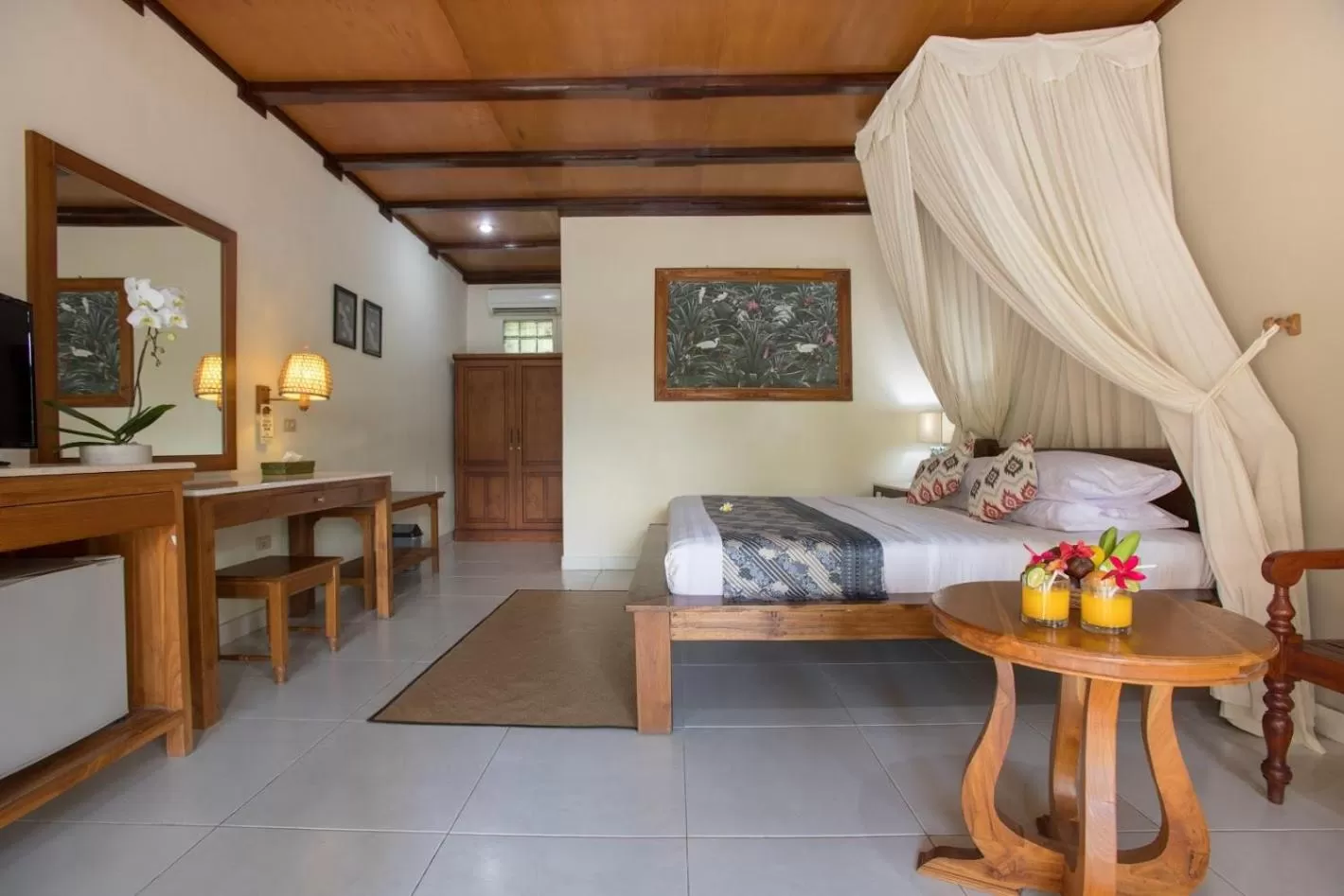 Bed in Bumi Ayu Bungalow Sanur