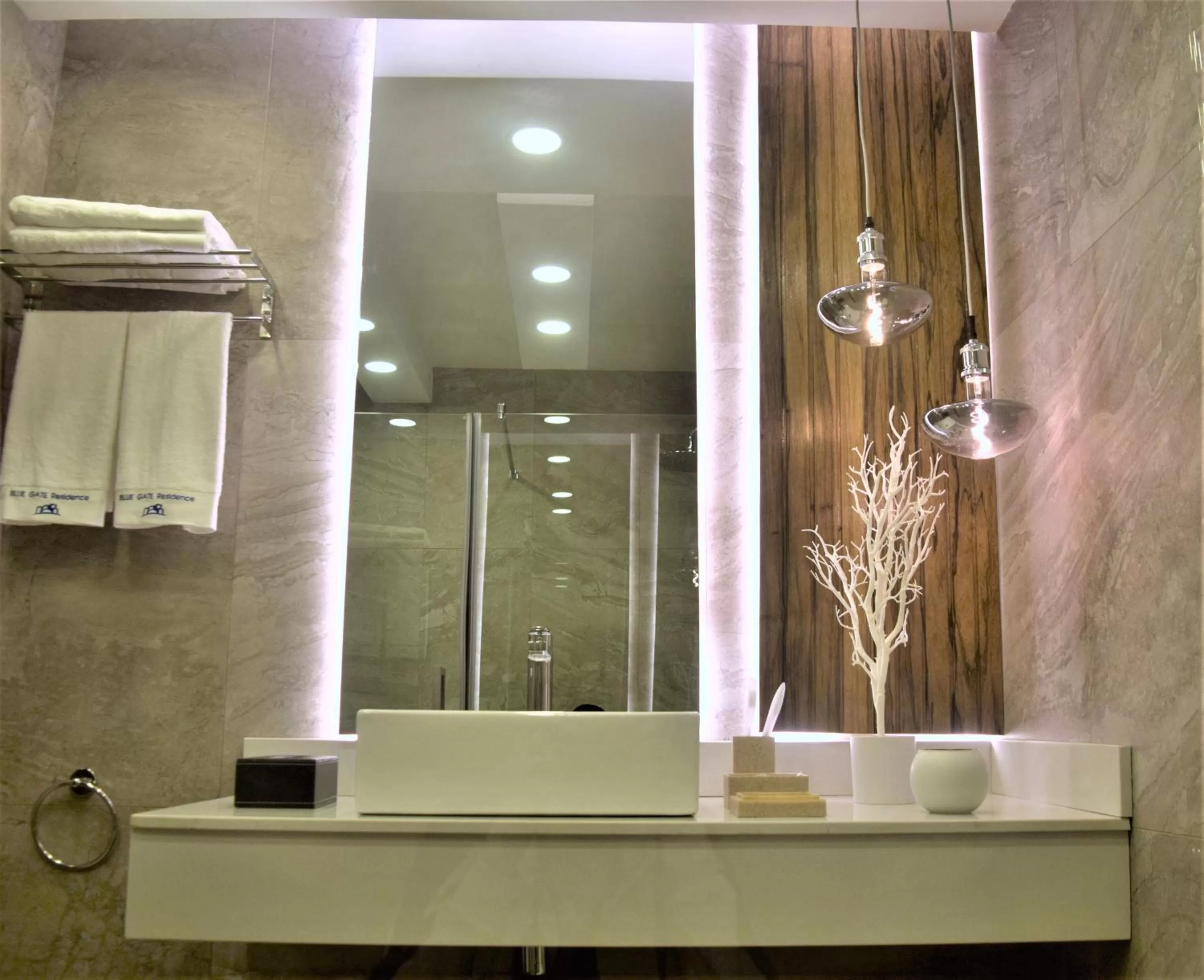 Bathroom in Montecito Apartments