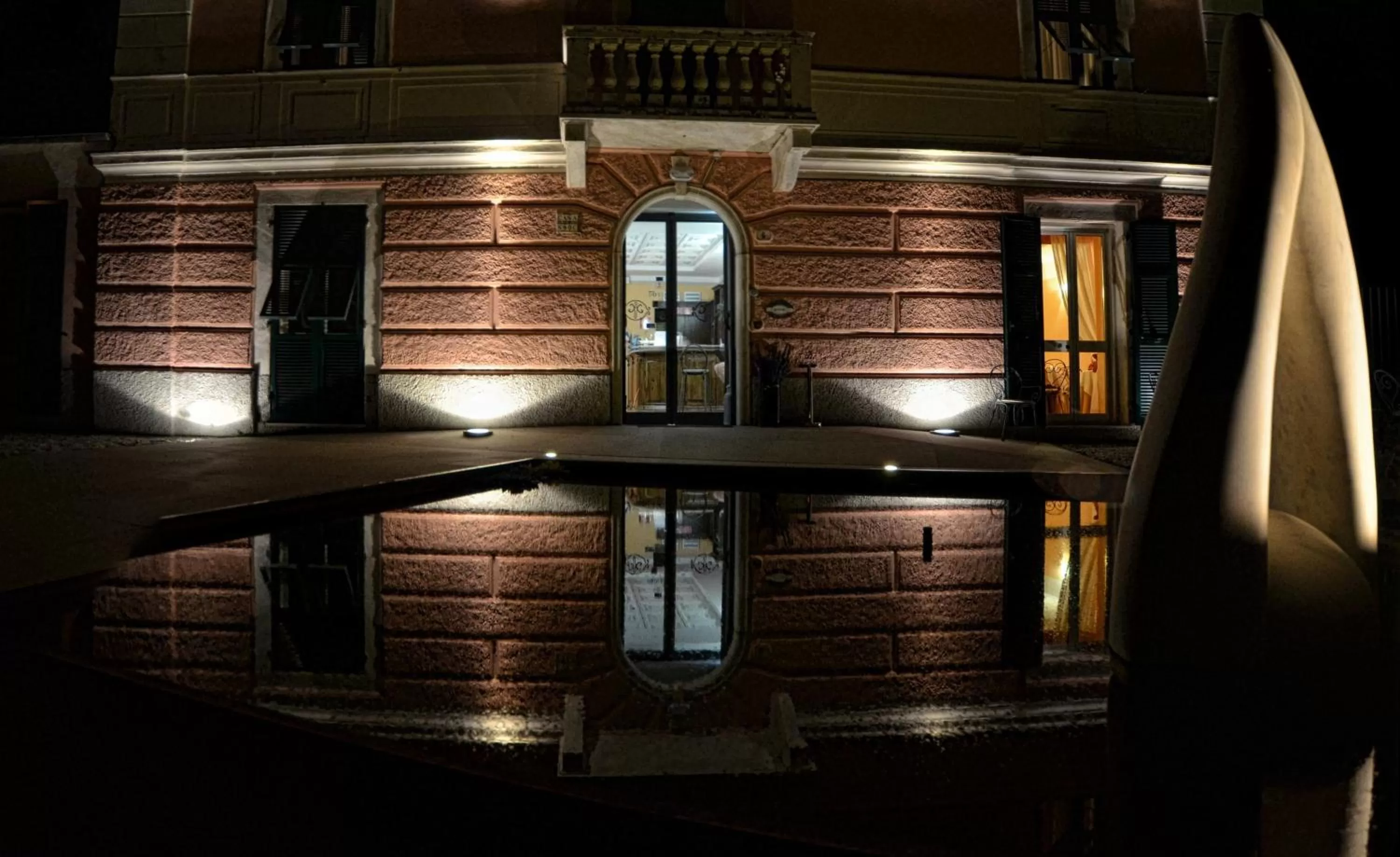 Facade/entrance in Villa Accini